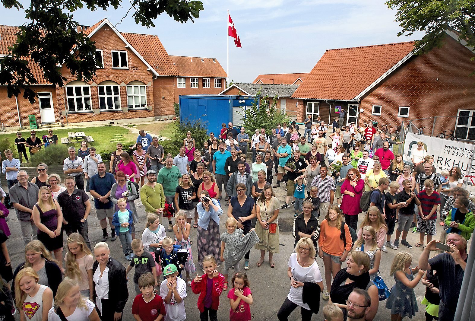 Ser man på forskellene mellem kommunens fri- og privatskoler og folkeskoler, tegner sig noget af en karakterkløft. Her Allindelille Friskole nord for Ringsted, der topper årets eksamensresultater med et snit på 8,7.