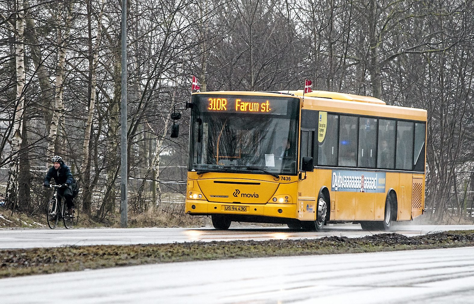 Linje 310R - her fotograferet i 2014 - forbinder Frederikssund station med Farum station - Nu skal der nedlægges stoppestedder for at imødegå forsinkelser