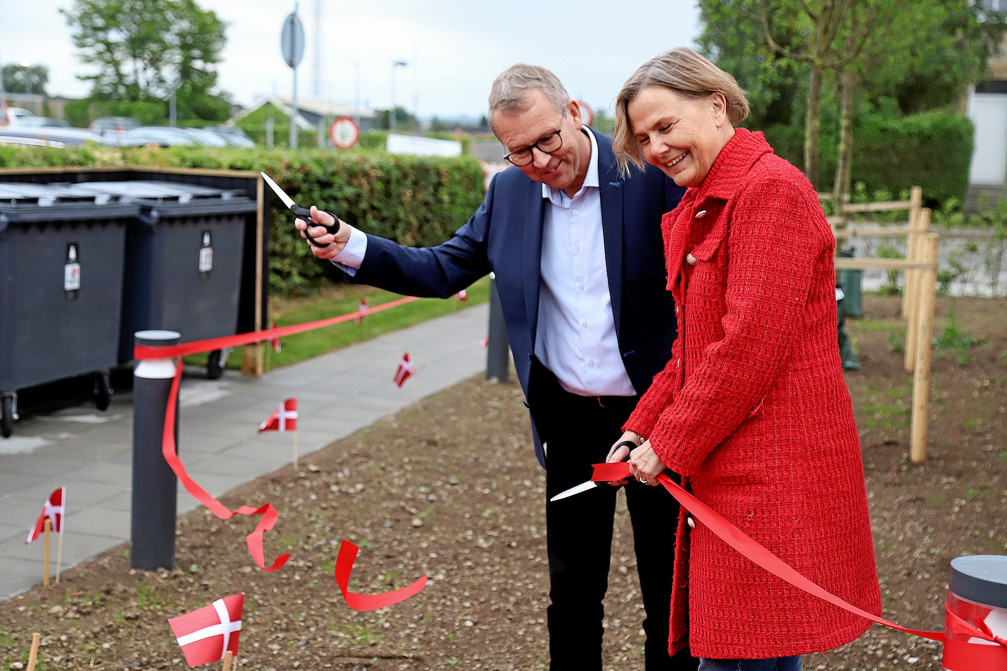 Borgmester Klaus Hansen (V) forholder sig til konflikten mellem Sine Reffstrup (S) (bill.) og Mona Musse (EL) og har en opfordring.