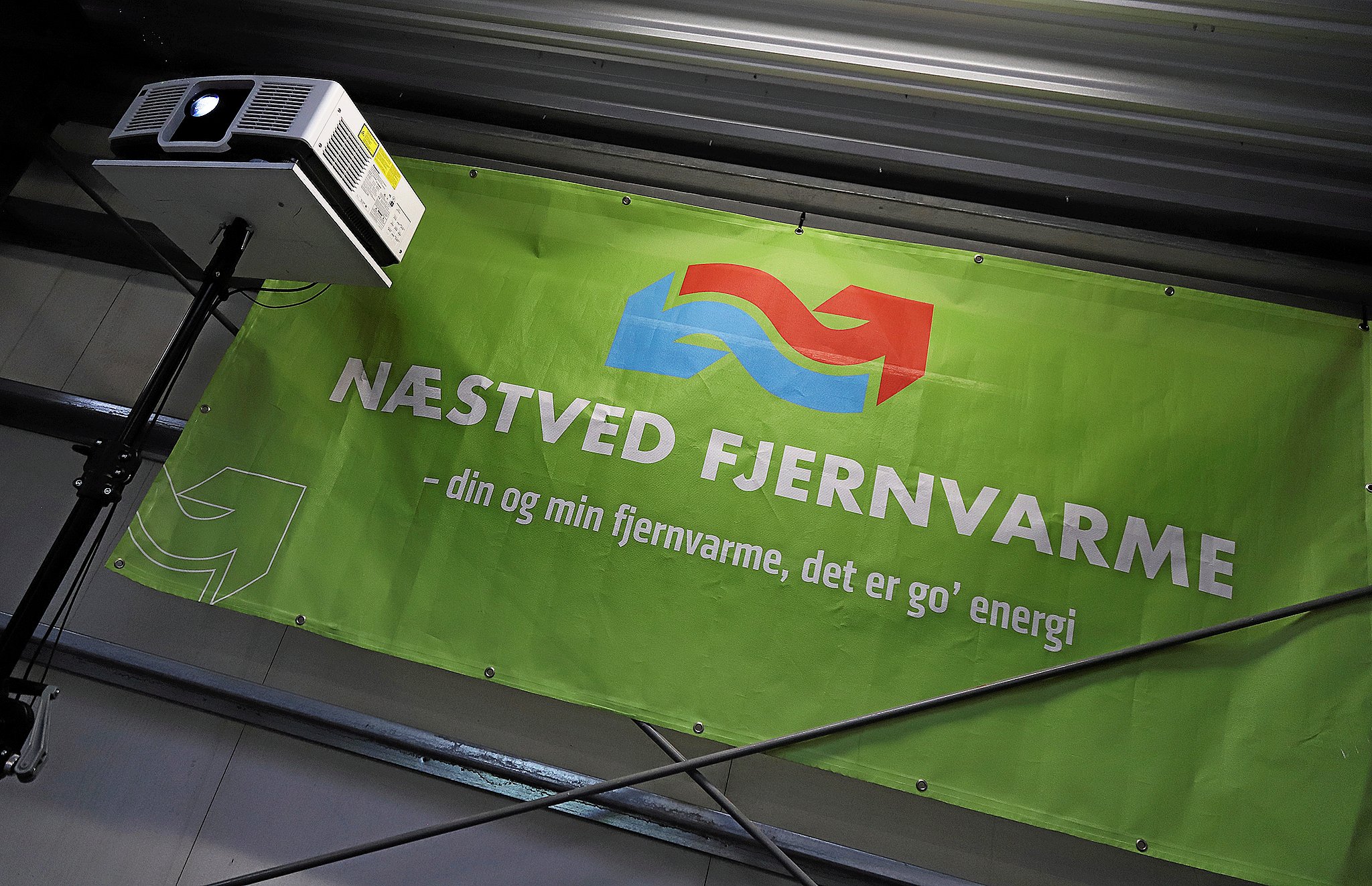 Næstved Fjernvarme tager alt for meget for tilslutning af nye kunder, mener skribenten.
