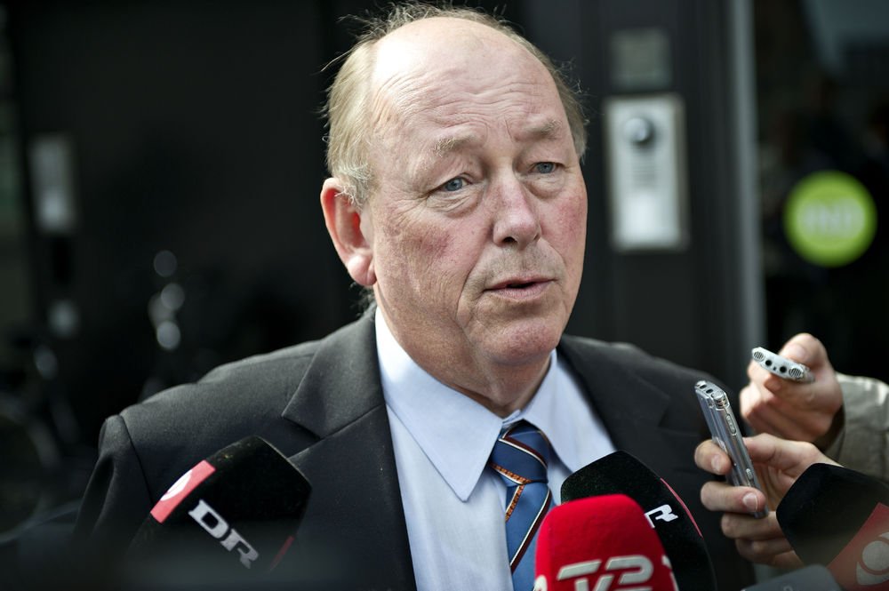 LO-bossen Harald Børsting vil ikke kommentere, at afdelingsformand fra HK Midt hellere ser hans hæl end tå.