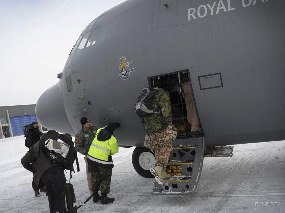 Flyet skal i første omgang transportere materiel fra Frankrig til Mali.