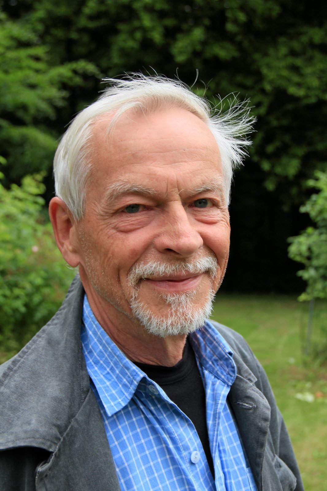Køge: Mandag 28. oktober klokken 19.00 har foreningen »Vi har mistet et barn« inviteret Ole »Bogart« Michelsen til Køge, for at holde foredrag på Teaterbygningen om et emne, der er et stort tabu i Danmark. Døden.