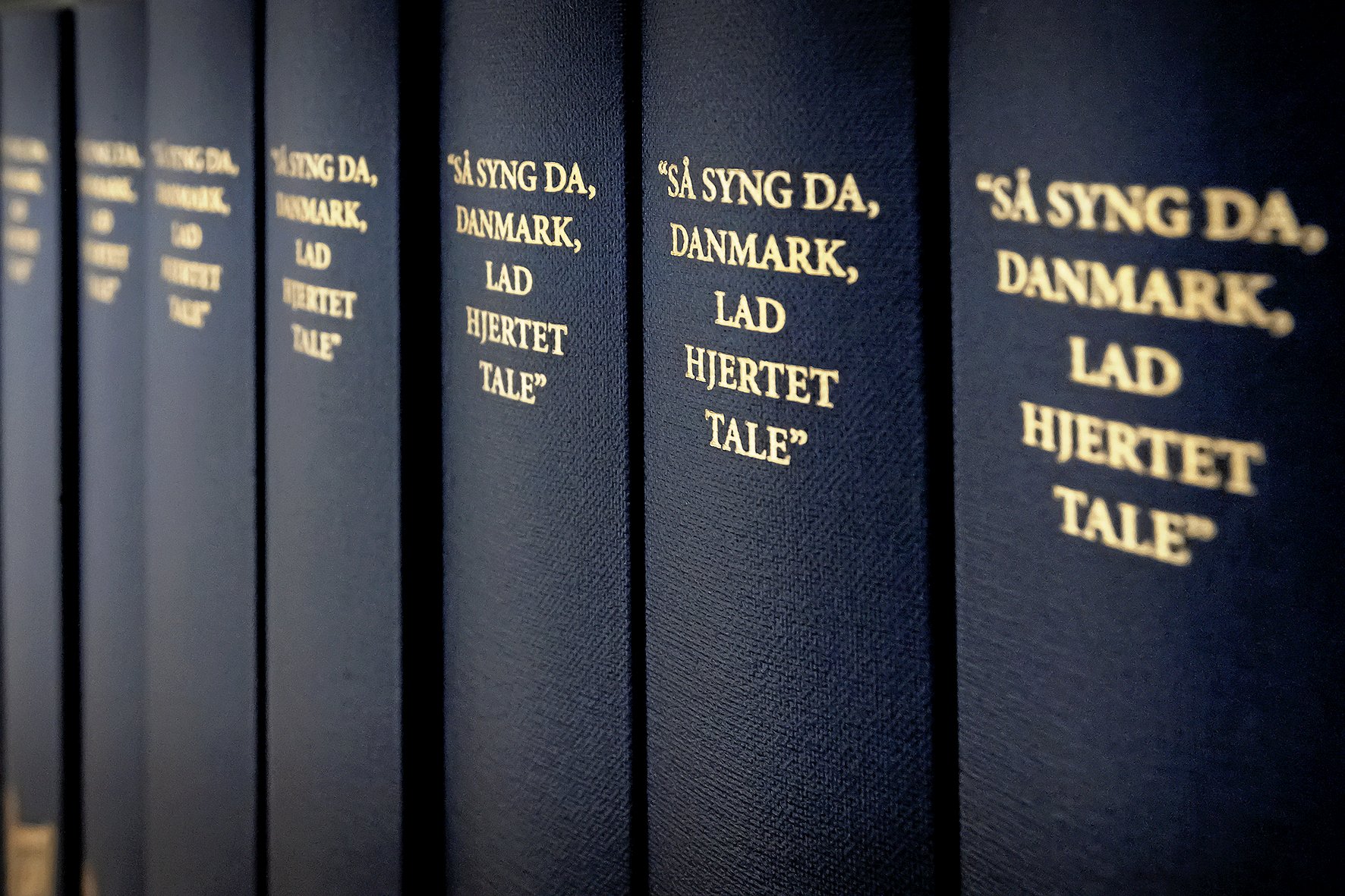 Der skal synges fra højskolesangbogen, og alle er velkomne, når der tirsdag den 19. maj inviteres til sangeftermiddag i Svallerup Sognegård.