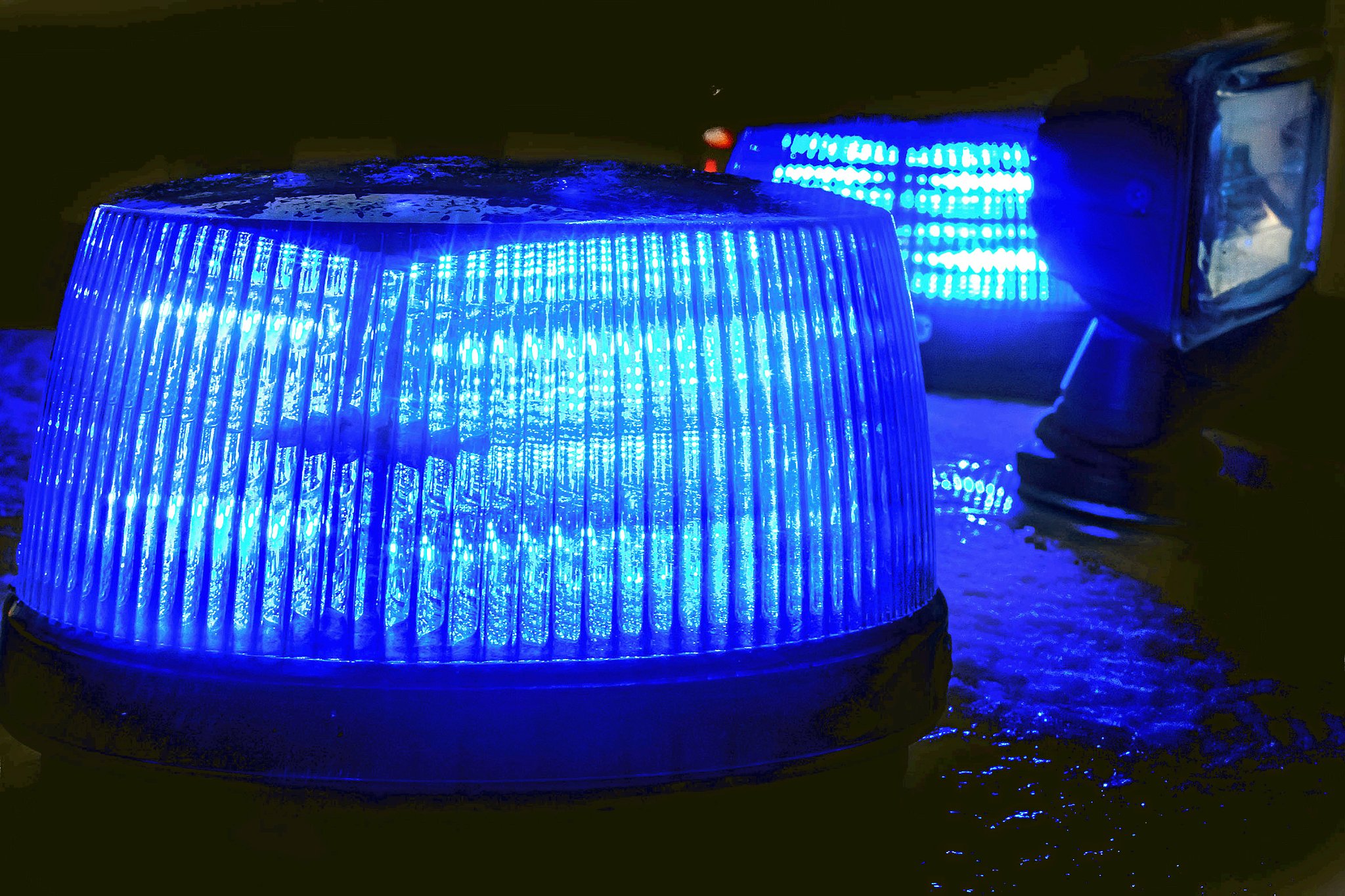 Bilist flygtede efter at være kørt galt