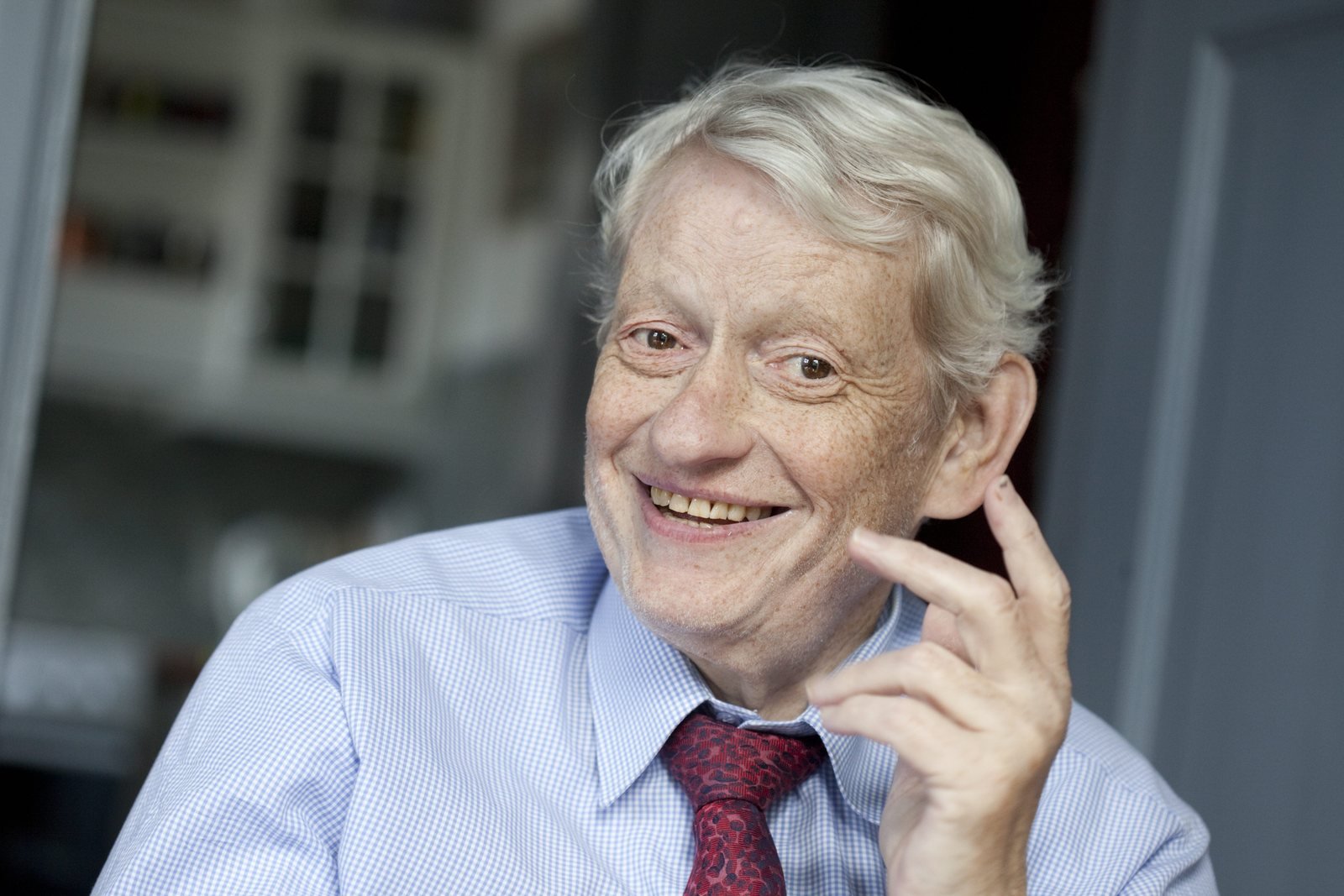 Verden mistede en lang række store personligheder i 2011. Ikke alle vil blive savnet lige meget.