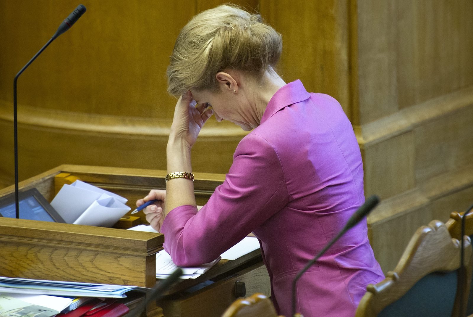Socialdemokratiet må sluge endnu en elendig meningsmåling. Danmarks største parti, Venstre, bliver større.