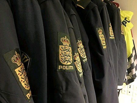Politiet hentede et par rumænske statsborgere, som havde stjålet varer i et byggemarked.