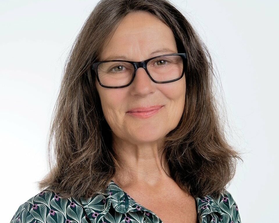 Helle Vallentin er rasende over, at V-kandidater nedgør alle, der bor i almene boliger.