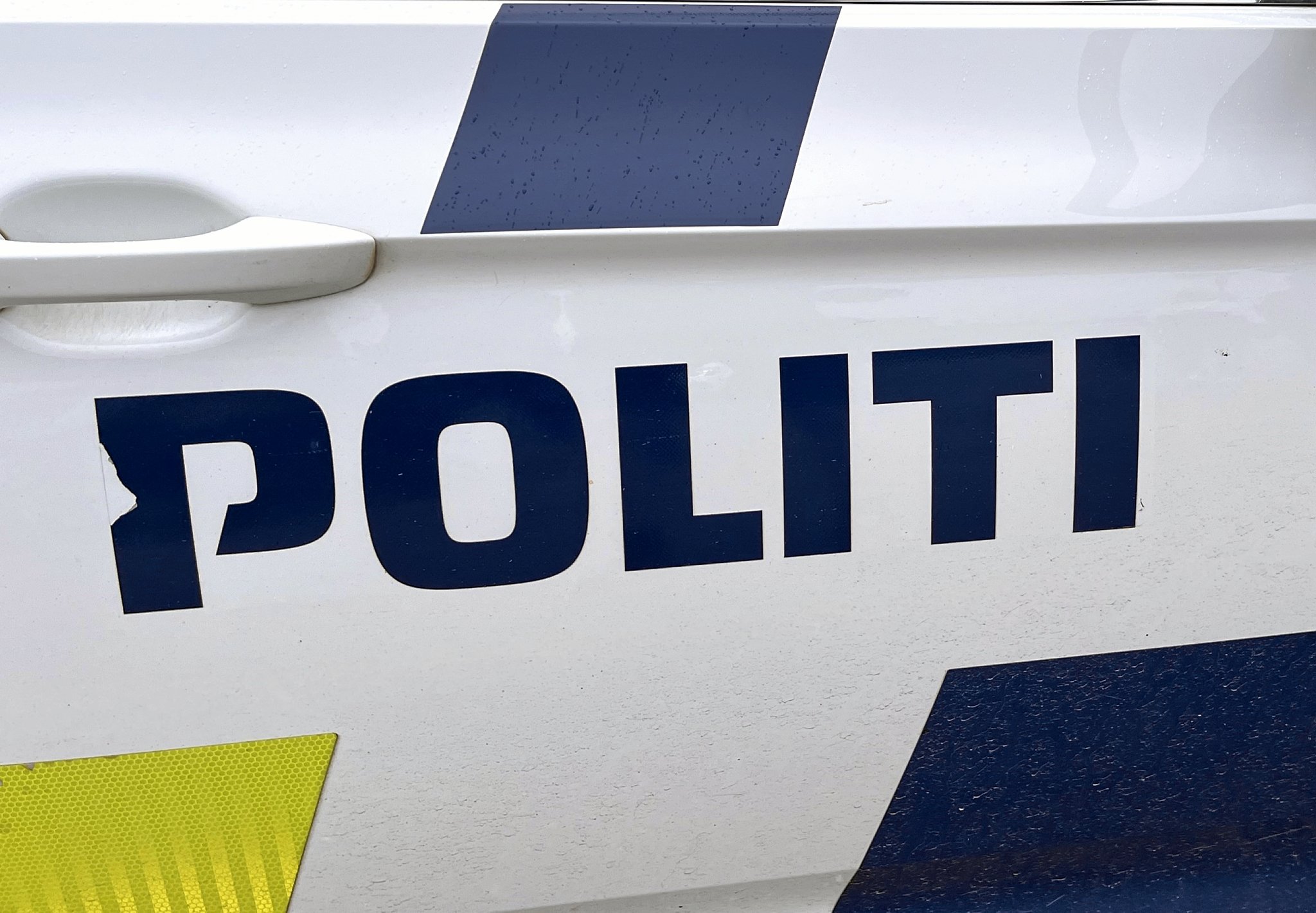 65-årig knallertkører blev fundet livløs.