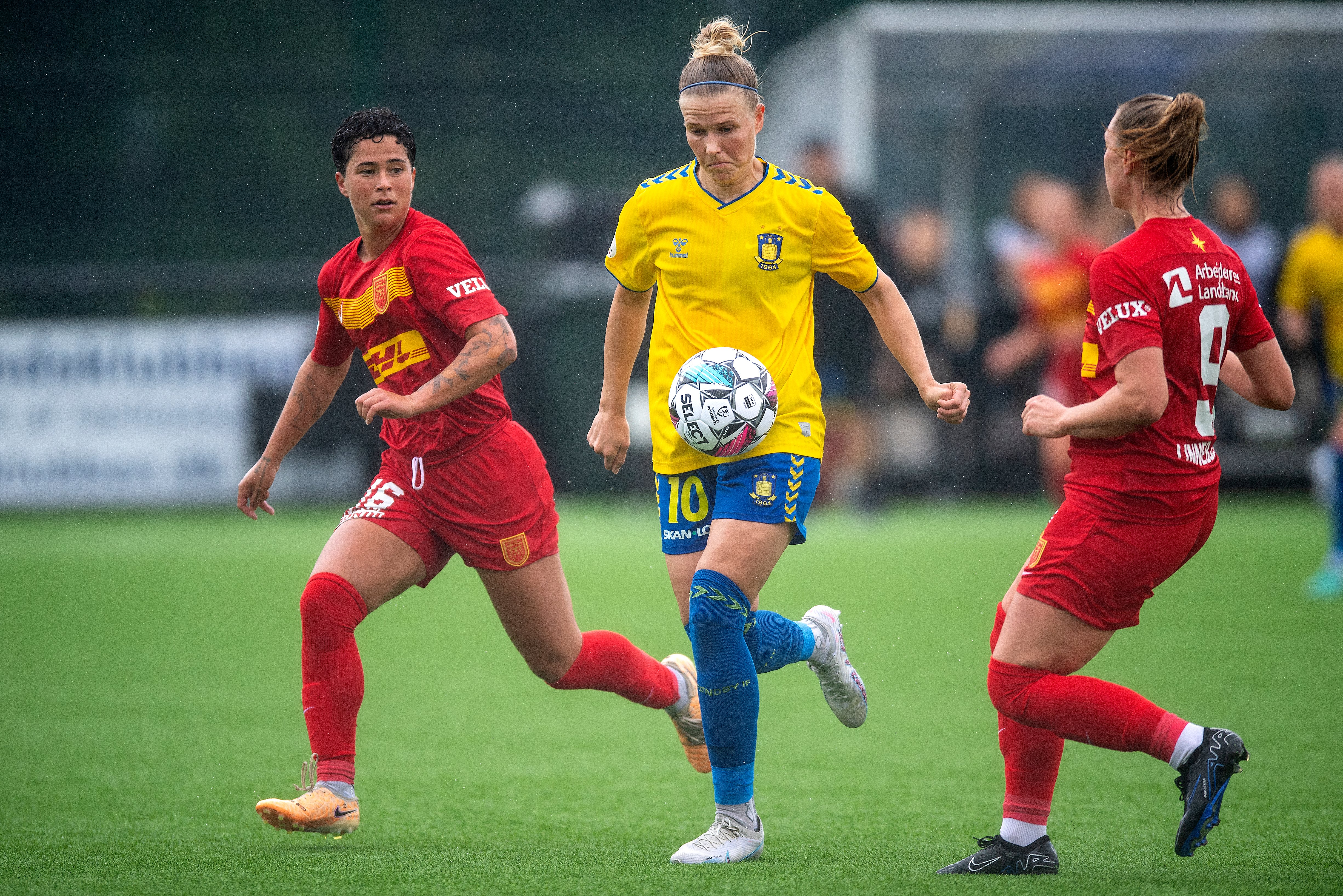 Brøndbys 10'er, Louise Winter, takker af efter mere end 10 år i klubben. Det skal helst ske med en pokalitel i den sidste kamp.