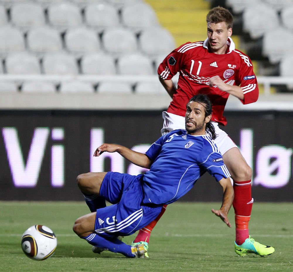 Nicklas Bendtner har scoret tre af sine 14 mål for Danmark mod den kommende modstander fra Portugal.