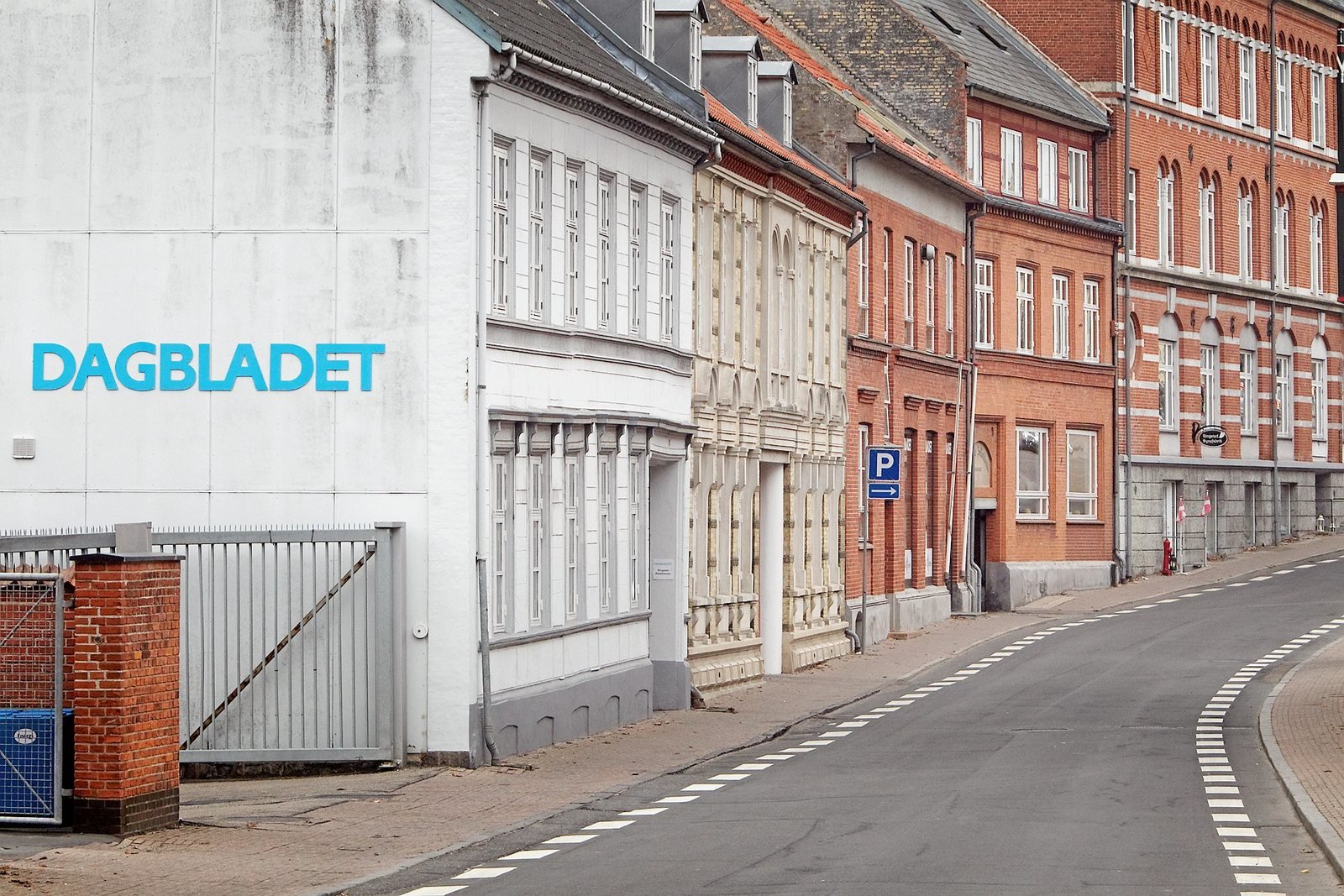 Sjællandske Medier - der udgiver DAGBLADET - har købt Lokalbladet Ringsted.