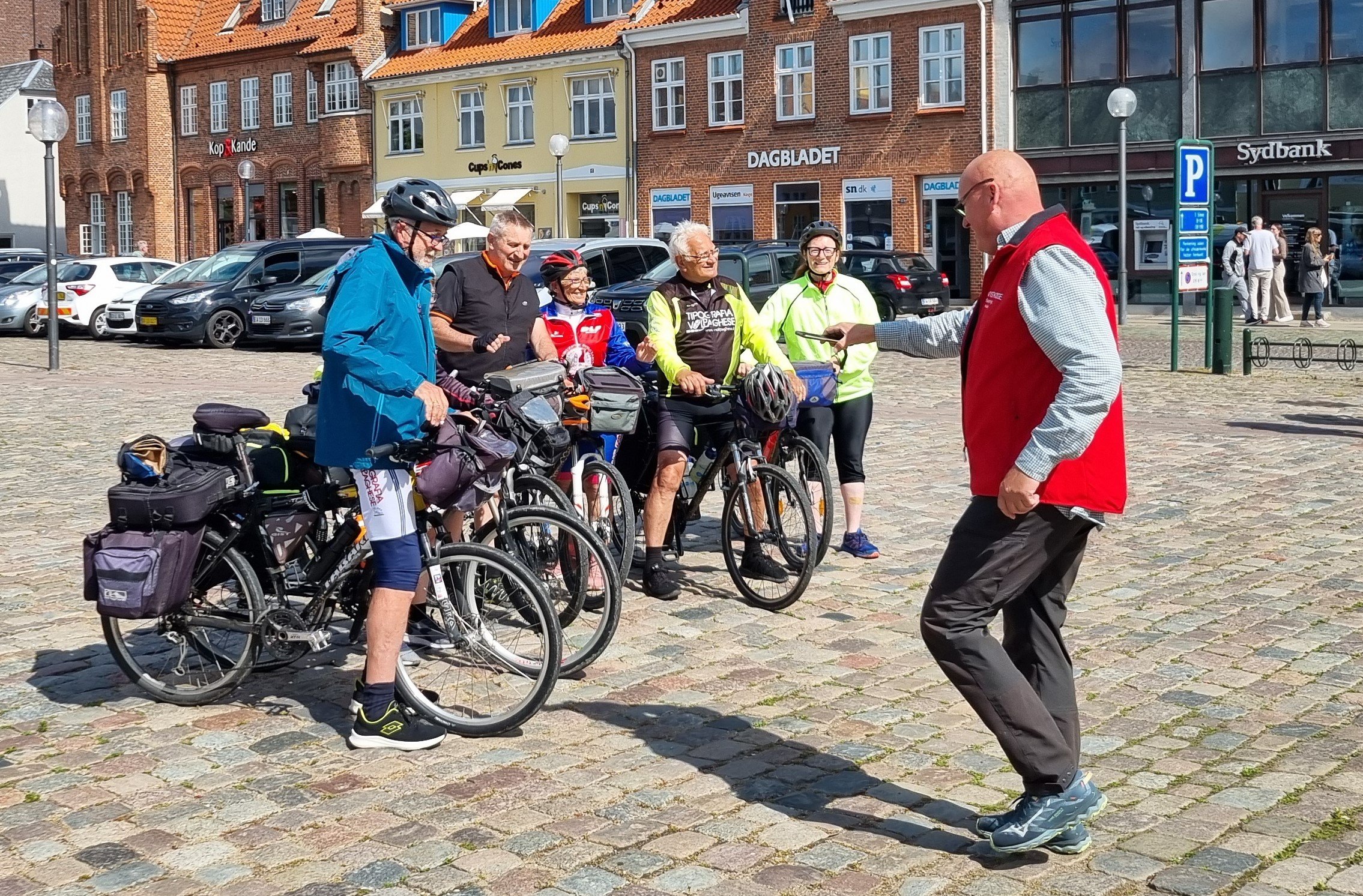 Ikke mindst mange cykelturister lægger hvert år vejen forbi Køge - nu skal nye turistorganisationer sørge for, at endnu flere turister besøger området fremover.