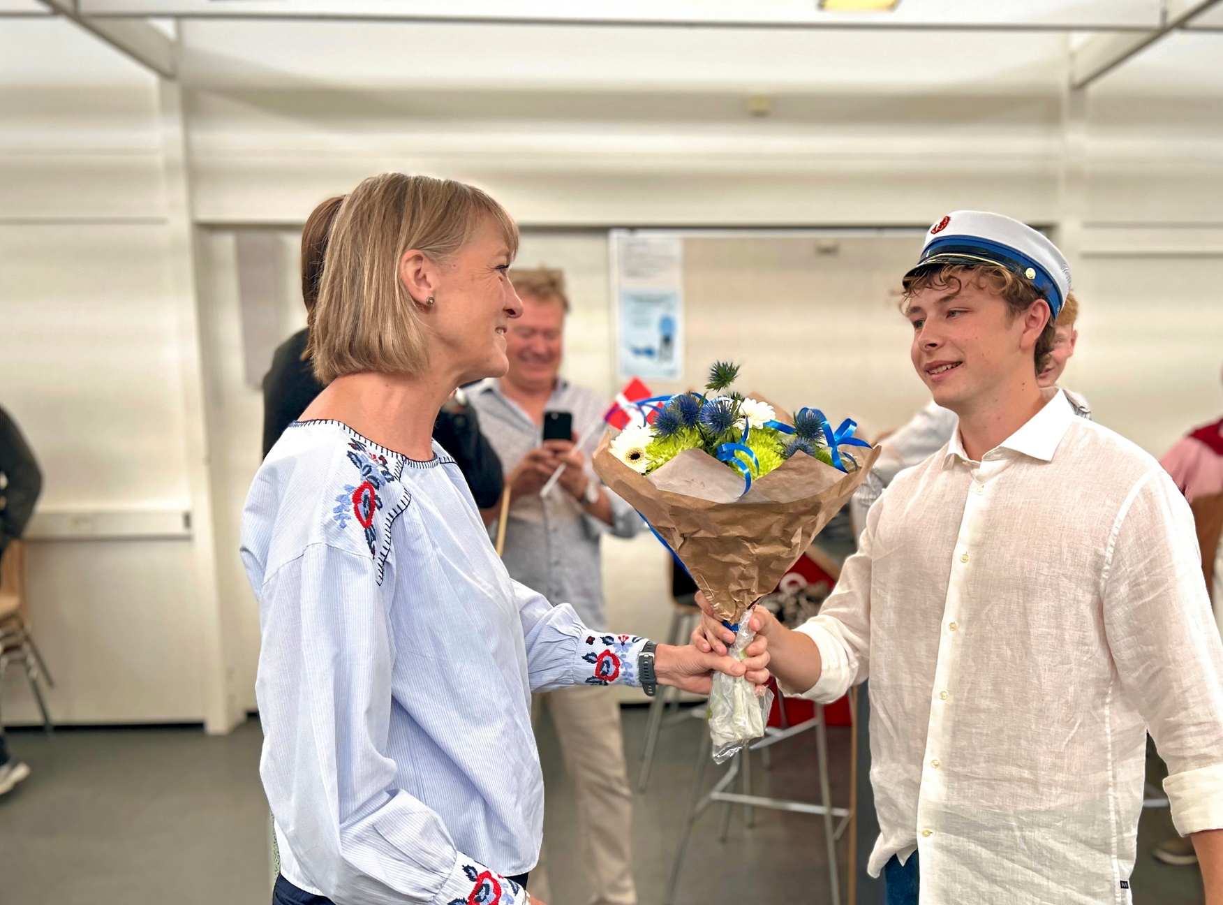 Tobias Følbæk Nielsen blev første student fra Hillerød Handelsgymnasium. - UNord presse Tobias Følbæk Nielsen blev første student fra Hillerød Handelsgymnasium.