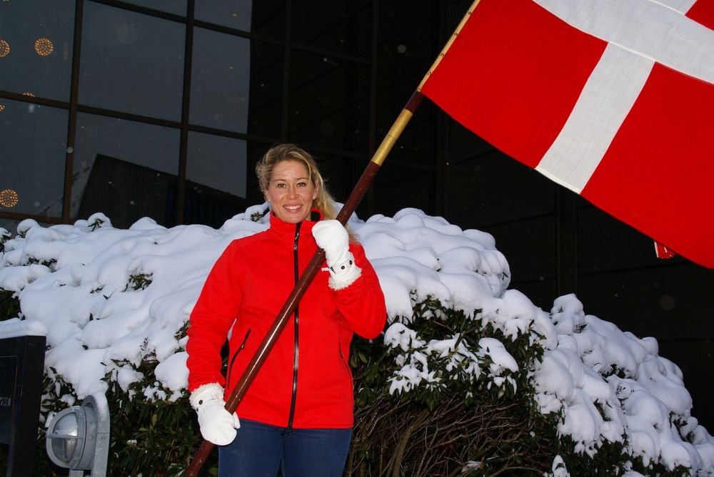 Den danske OL-deltager i skicross, Sophie Fjellvang-Sølling, bliver dansk fanebærer ved åbningsceremonien ved vinter-OL i Vancouver den 12. februar.