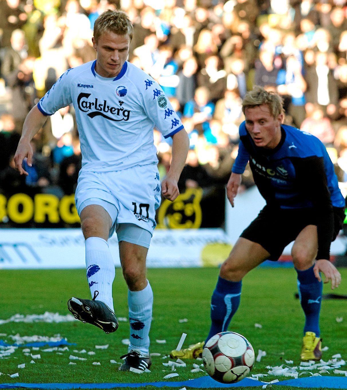 Fløjspilleren skifter til Esbjerg fB til sommer. Vil bevare sin plads på ungdomslandsholdet.