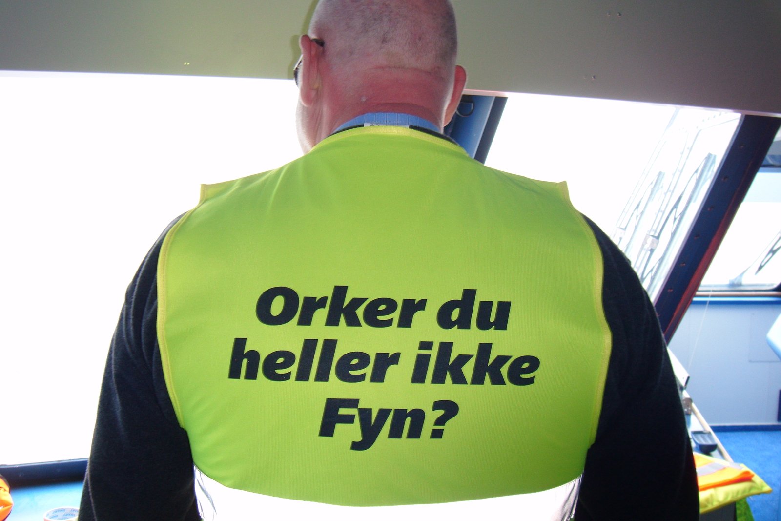 Mols-Linien har sat en offensiv ind mod faldende passagertal. Rederiet har kastet sig ud i sin hidtil mest ambitiøse reklamekampagne.
