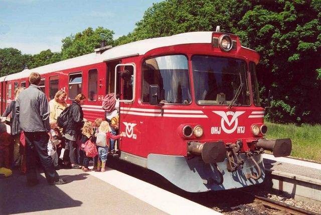 RudsVedby/ Høng/Løve
 Den kommende weekend siger de gamle Y-tog farvel efter mere end 30 års tjeneste på Vestsjællands Lokalbaner, hvor de blandt andet gik under navnet Grisen eller Skoletoget.