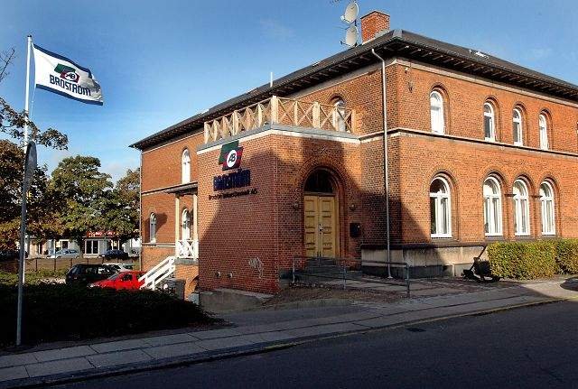 Holbæk
 Med udgangen af næste uge drejer Skælskør Bank nøglen på Kalundborgvej. Finanskrisen og det stagnerende bankmarked ligger bag beslutningen.
