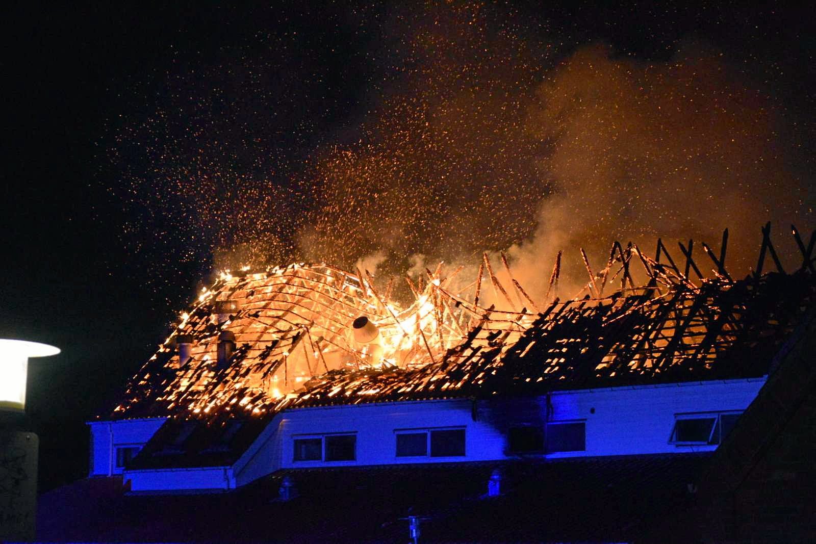 Flere beboere er påvirkede af branden.