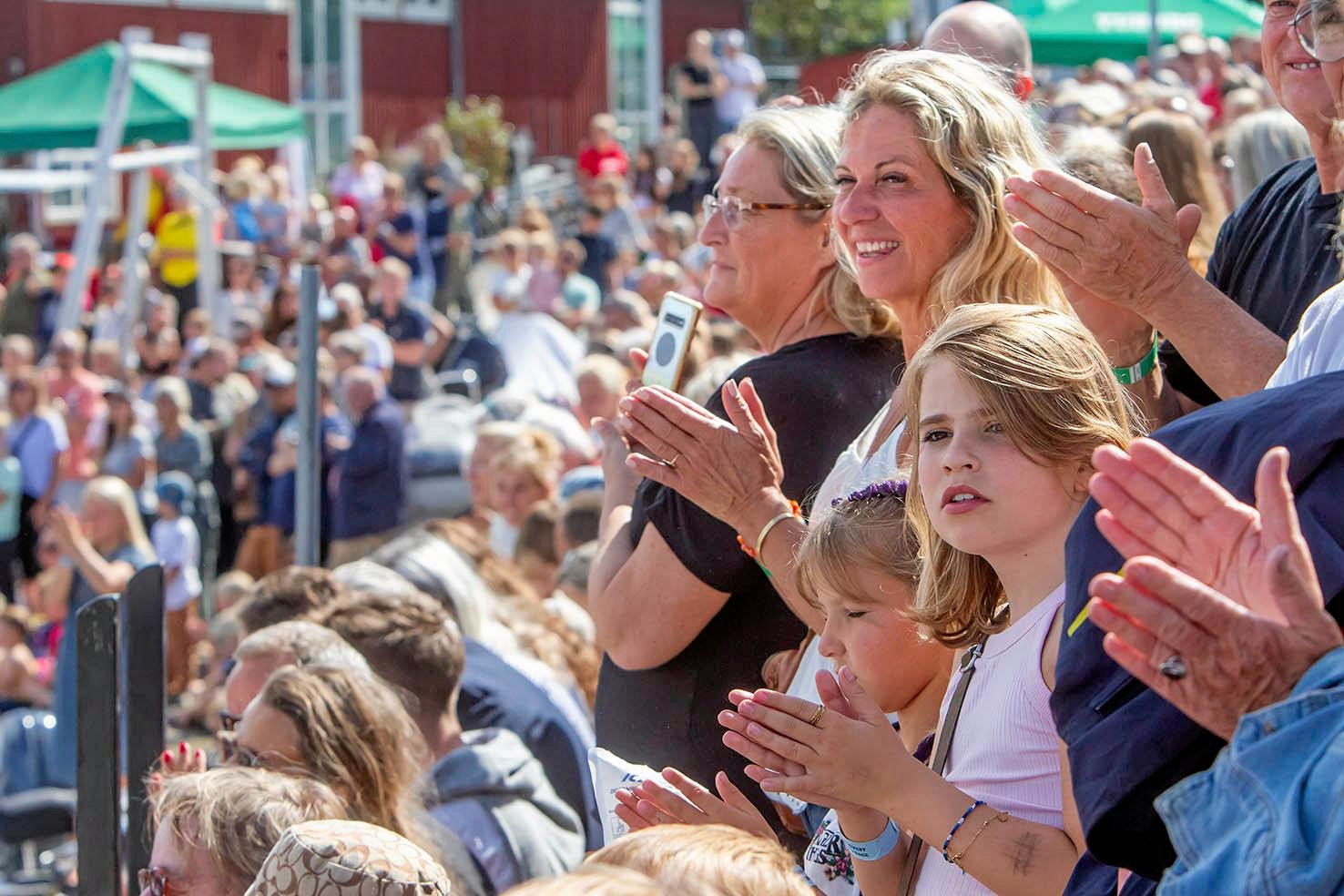 Færre gæster til årets havnefest i Hornbæk var alligevel med til at sikre historiske nøgletal. Her er vi til slidskeræs i 2023.