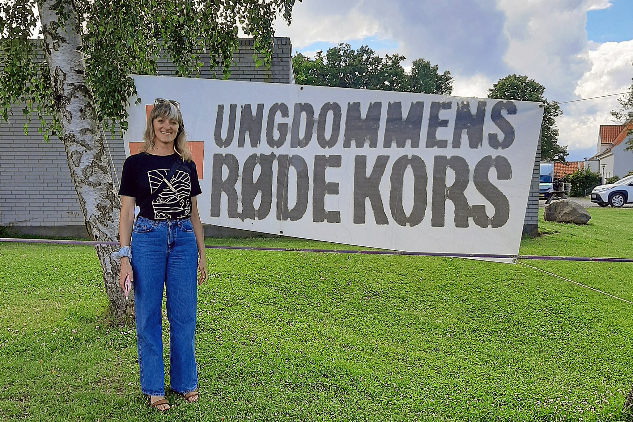 En del af de vestsjællandske børn og unge blev kørt til Kongelejren ved Jægerspris hvor børnekoordinator Maria Tødt var lejrleder.