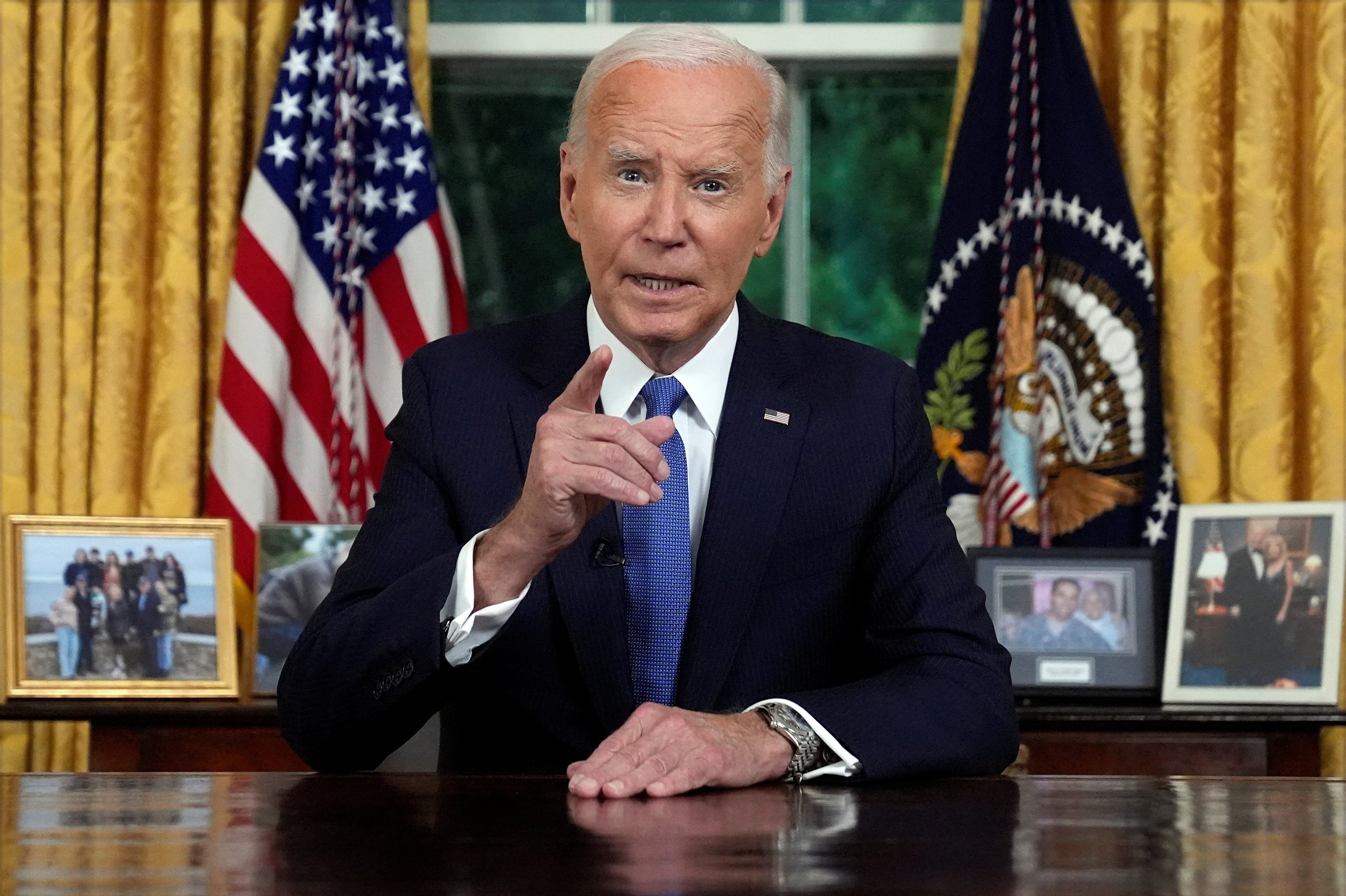 Joe Biden taler natten til torsdag til nationen. USA er en idé, som rummer mere magt end nogen som helst diktator eller tyran, lyder det fra præsidenten.
