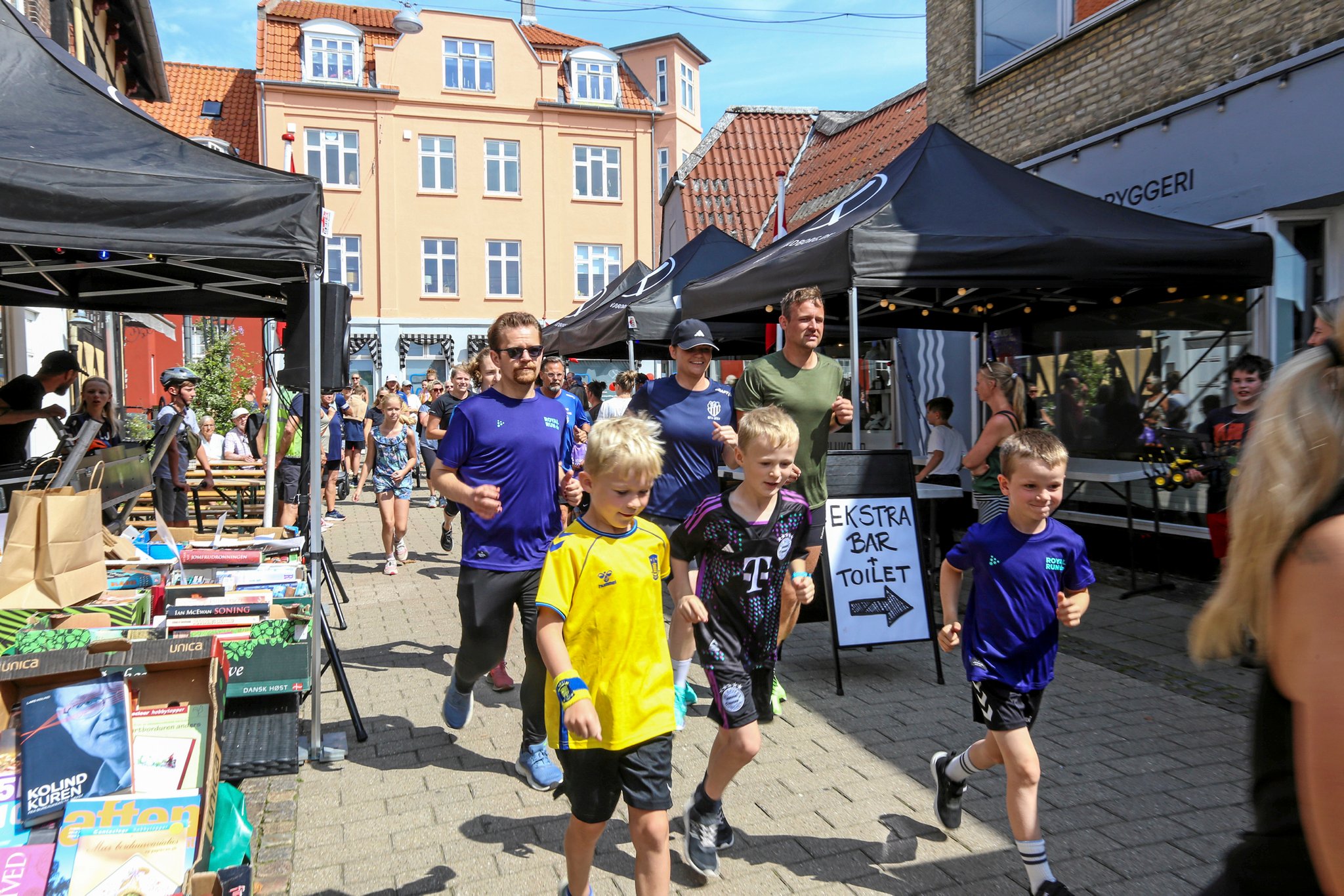 Byfestløbet, arrangeret af Løb og Skøl, blev skudt i gang klokken 12.