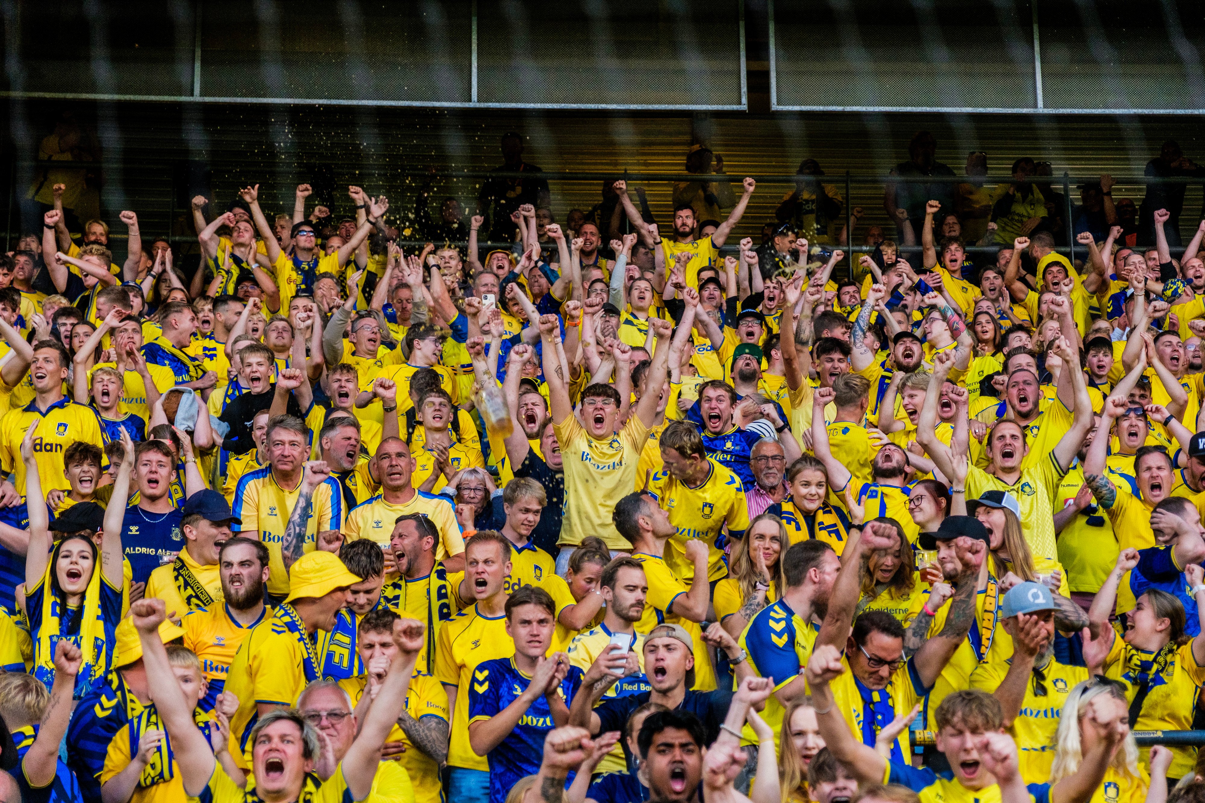 Brøndby-tilhængere står tilbage med en bitter eftersmag efter at have sat deres lid til fællesskabet.