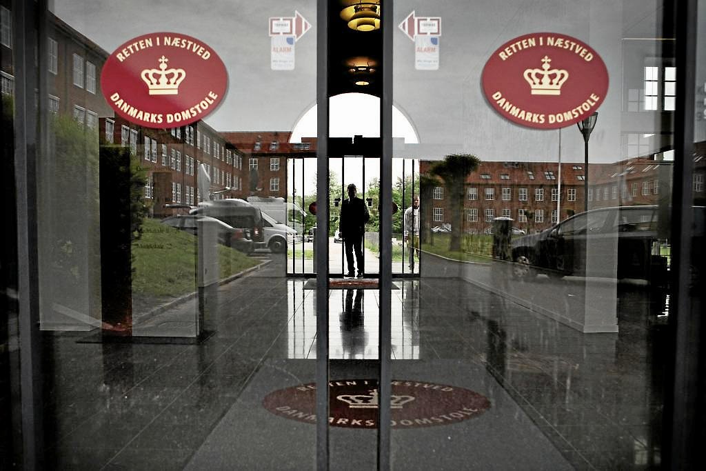 Retten i Næstved skal tirsdag tage stilling i en sag om bedrageri mod en medarbejder fra Midt- og Vestsjællands Hospital i Slagelse.