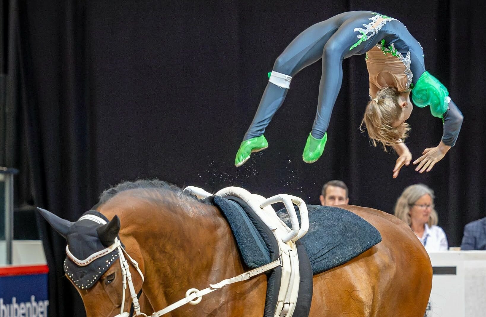 Josephine Vedel Søndergaard Nielsen i aktion i Schweiz.