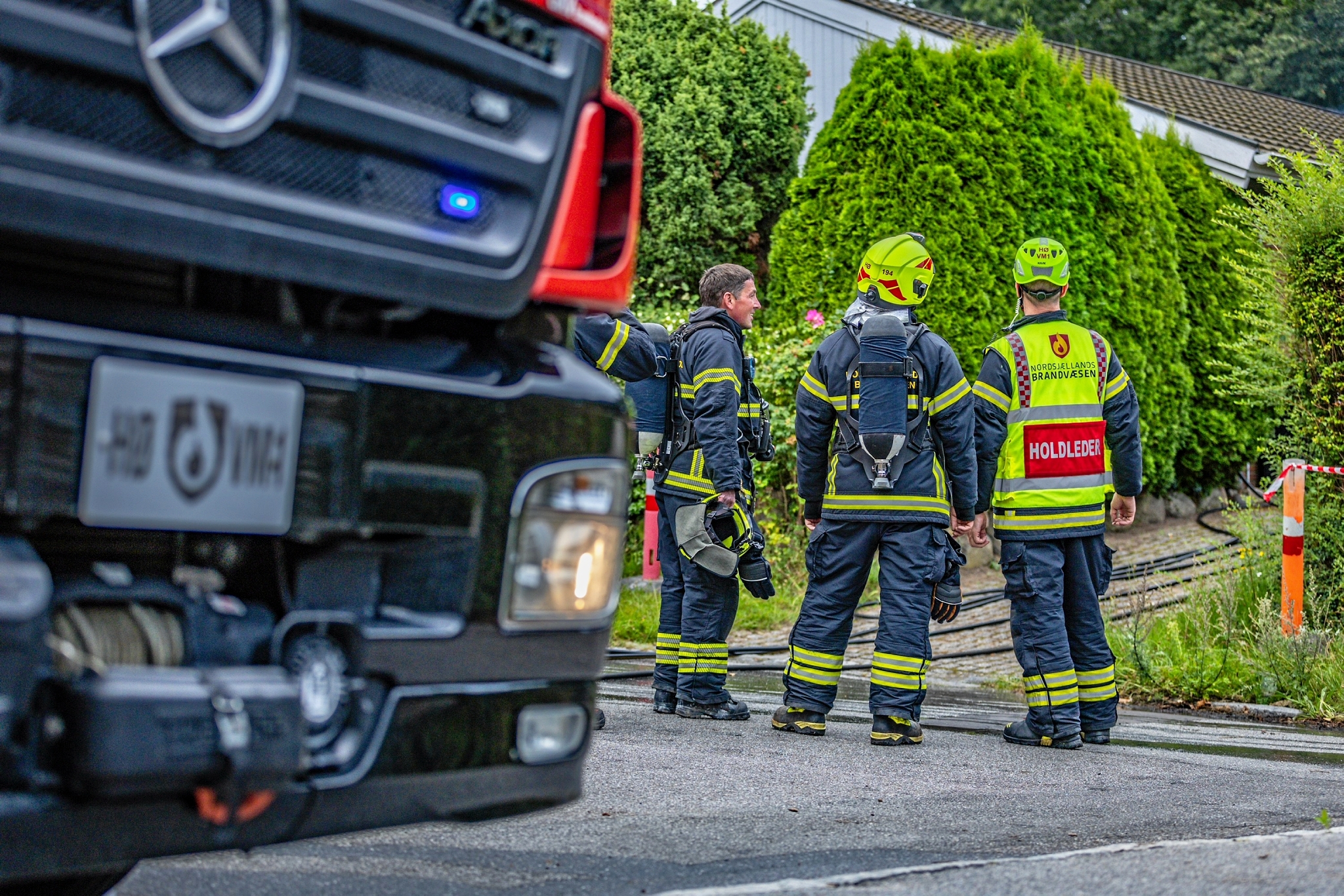 Nordsjællands Brandvæsen fik alarmen fra Fuglemosevej i Hørsholm fredag 9. august kl. 06.58. - Presse-fotos.dk Nordsjællands Brandvæsen fik alarmen fra Fuglemosevej i Hørsholm fredag 9. august kl. 06.58.
