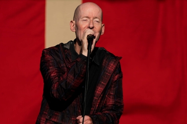 Love Shop gæster lørdag aften Gimle. - Jens Wollesen Love Shop gæster lørdag aften Gimle.