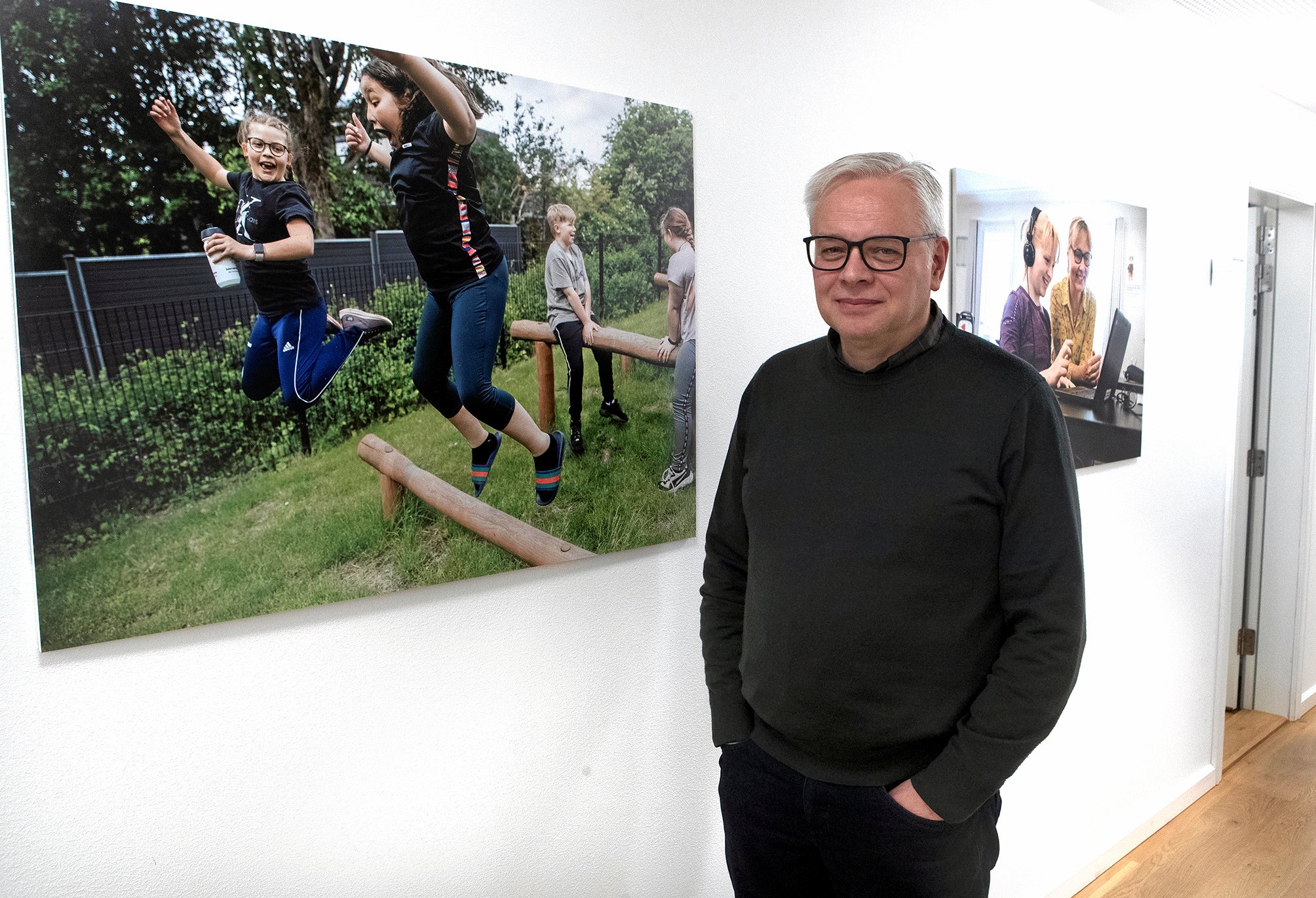 I dag får børnene på Julemærkehjemmene hjælp til at styrke selvværdet. Fokus er flyttet fra vægt til trivsel, fortæller direktør Søren Ravn Jensen.