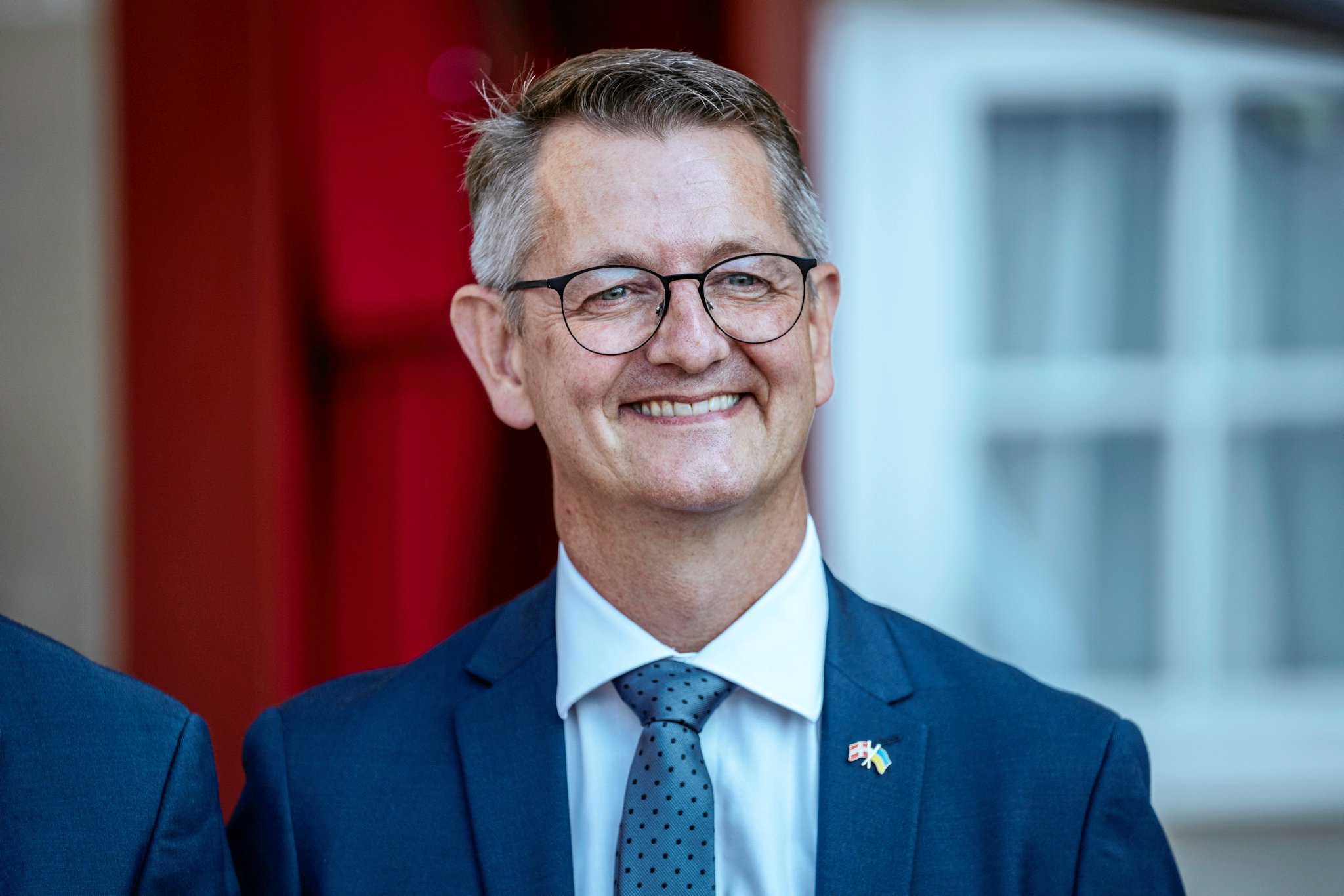 Den nye minister for samfundssikkerhed og beredskab, Torsten Schack Pedersen (V) foran Frederik VIII's Palæ