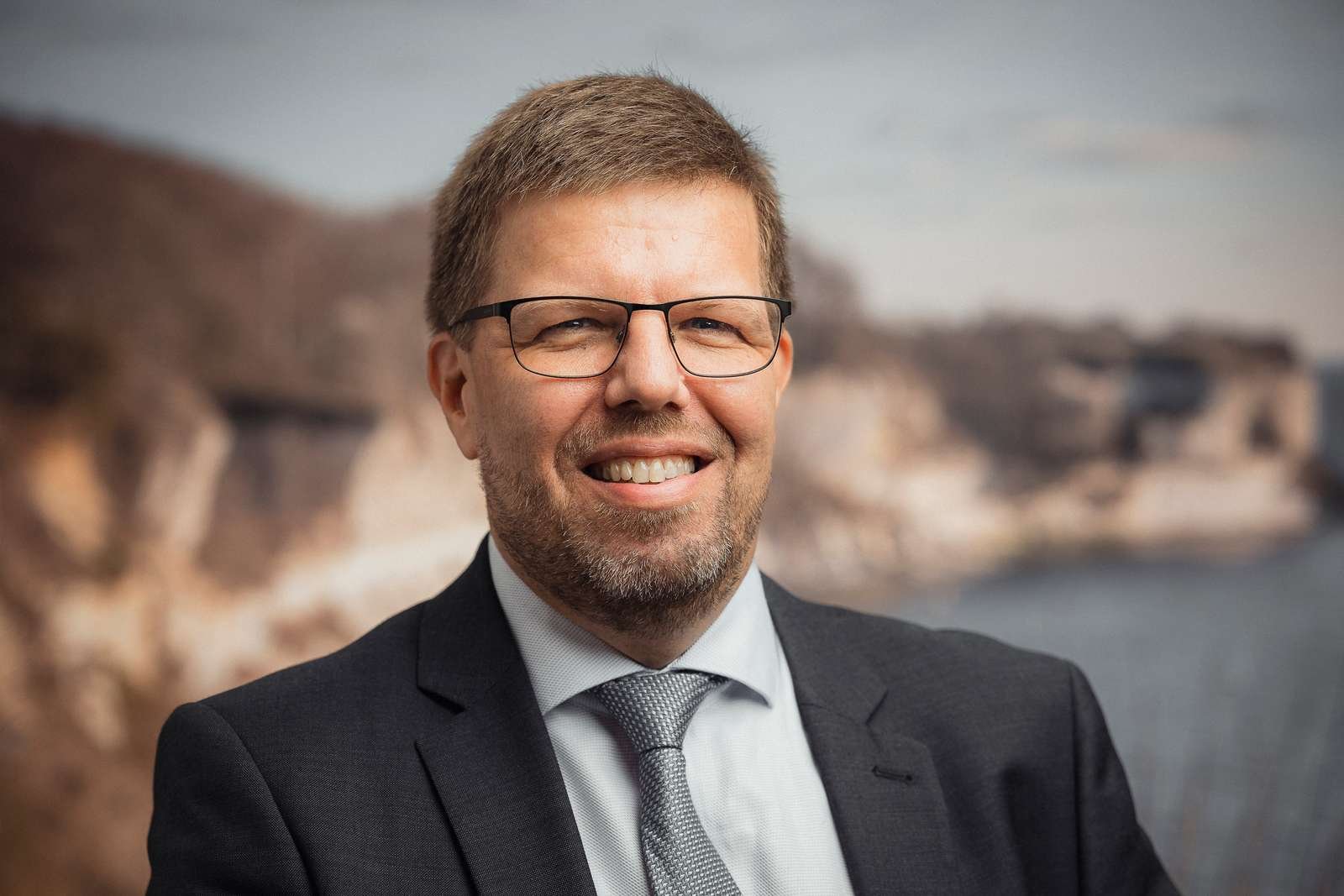 Karsten Skov (V), har været formand for Udvalget for Børn Unge & Læring siden en ny udvalgsstruktur. Han sidder således for bordenden, når udvalget skal træffe beslutning om SFO2s fremtid i Hårlev.
