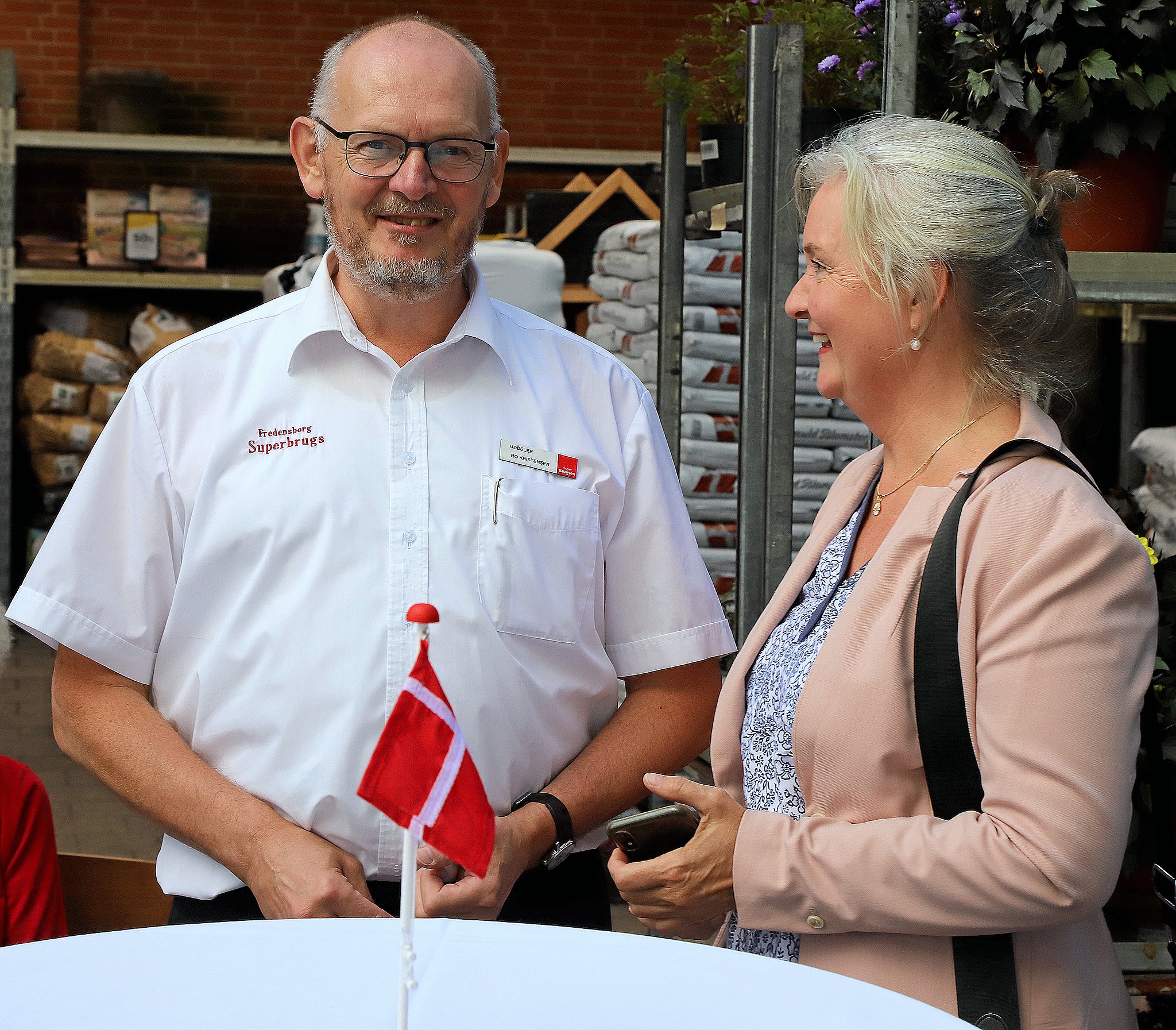 Bo Kristensen har som brugsuddeler sikret, at SuperBrugsen i Fredensborg har landets højeste omsætning og en solid økonomi. Fredag fejrede han 25-års jubilæum.