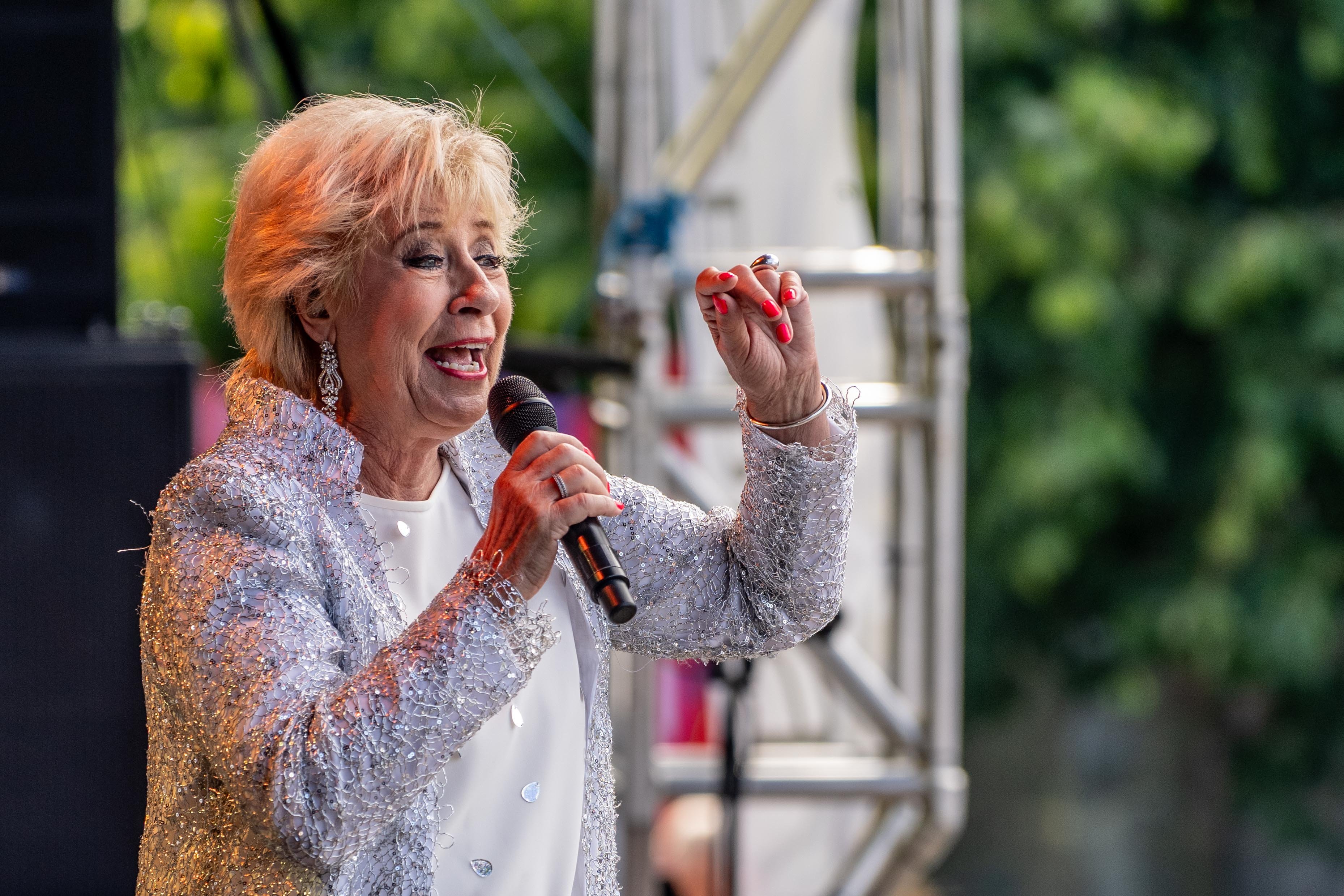 Birthe Kjær leverede sange, som alle kunne synge med på.