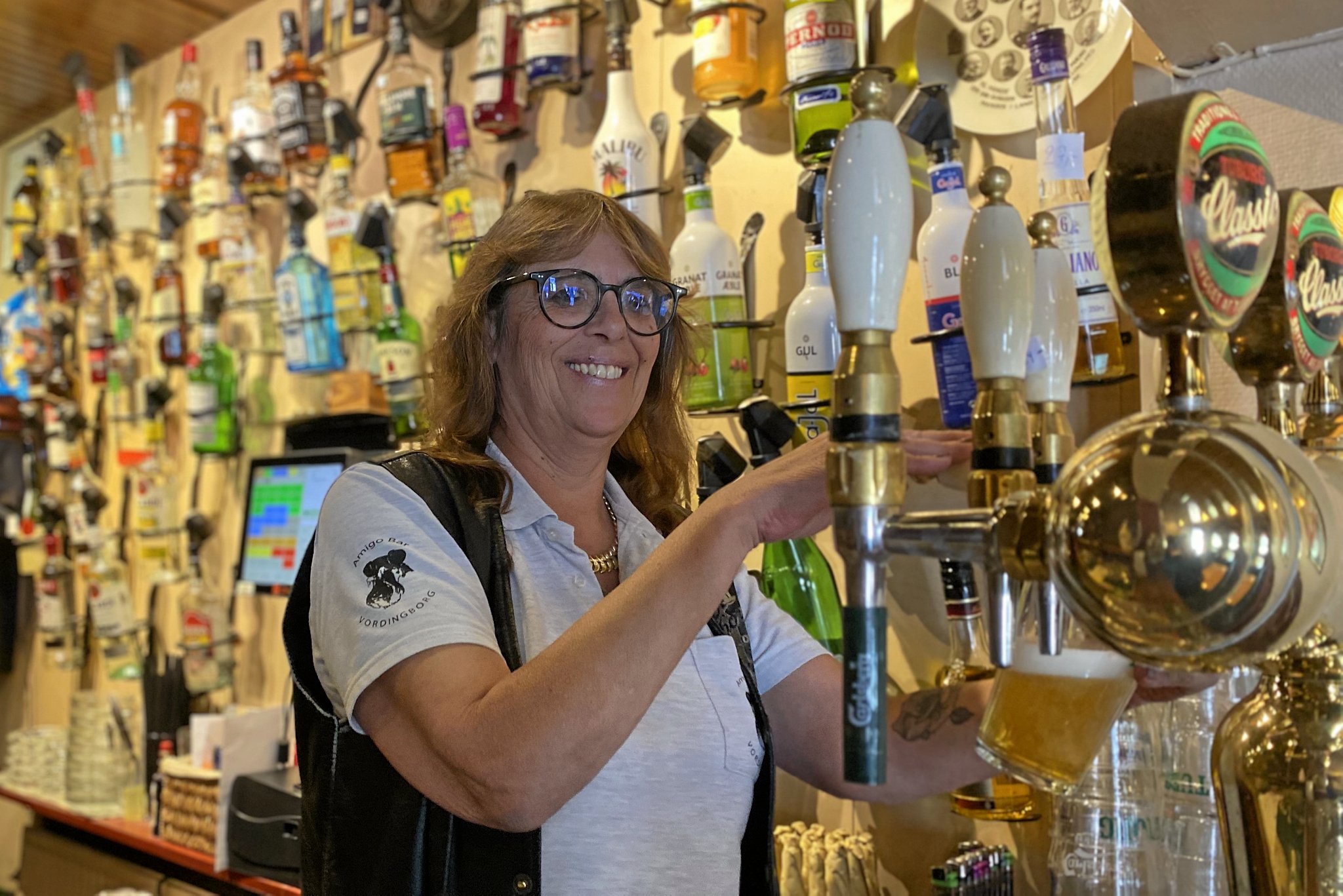 Judith Rasmussen, 63, har skænket fadøl på Amigo Bar i 25 år.