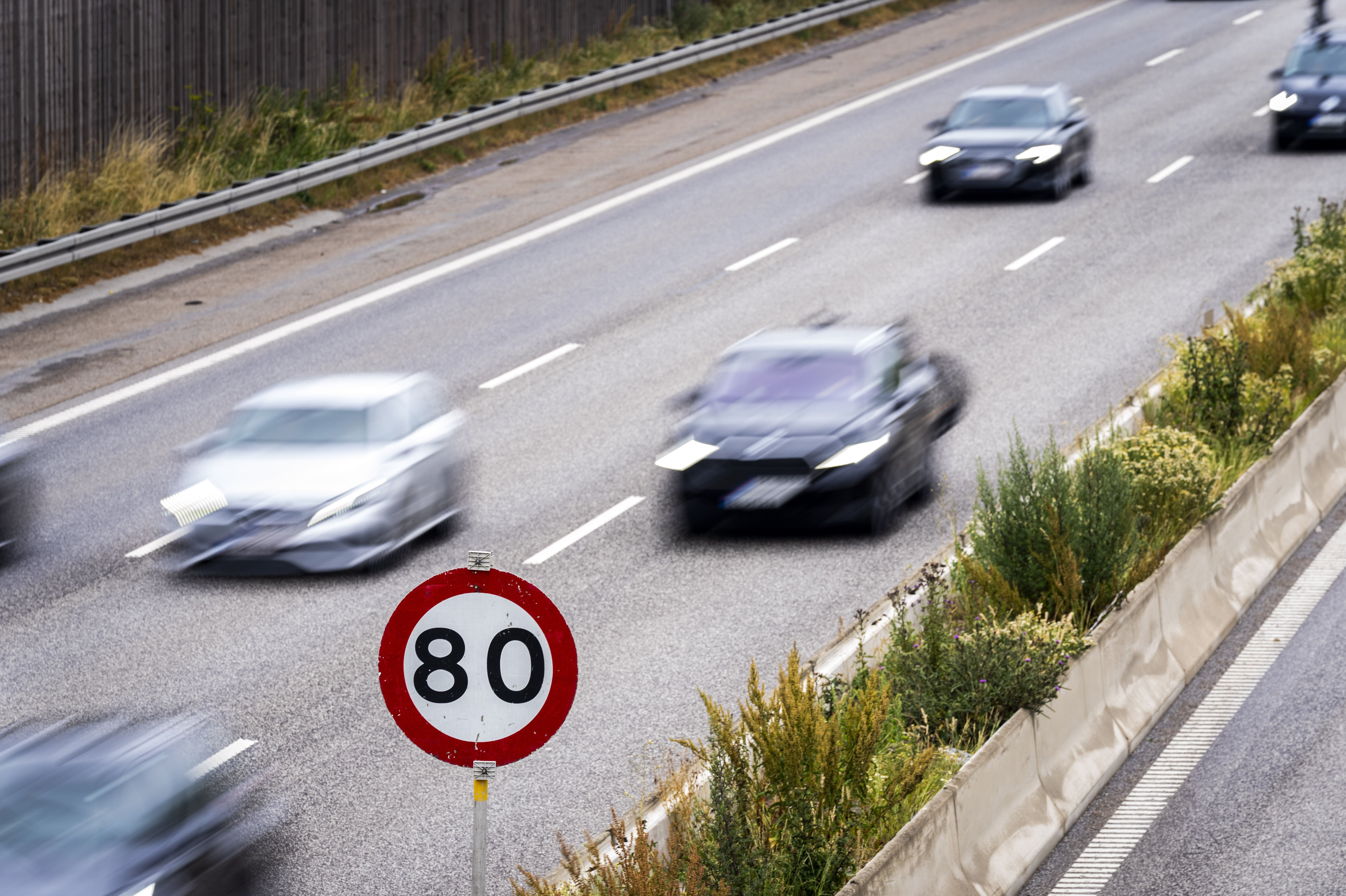Hillerødmotorvejens forlængelse har været meget omdiskuret, efter der har været flere alvorlige ulykker på strækningen.