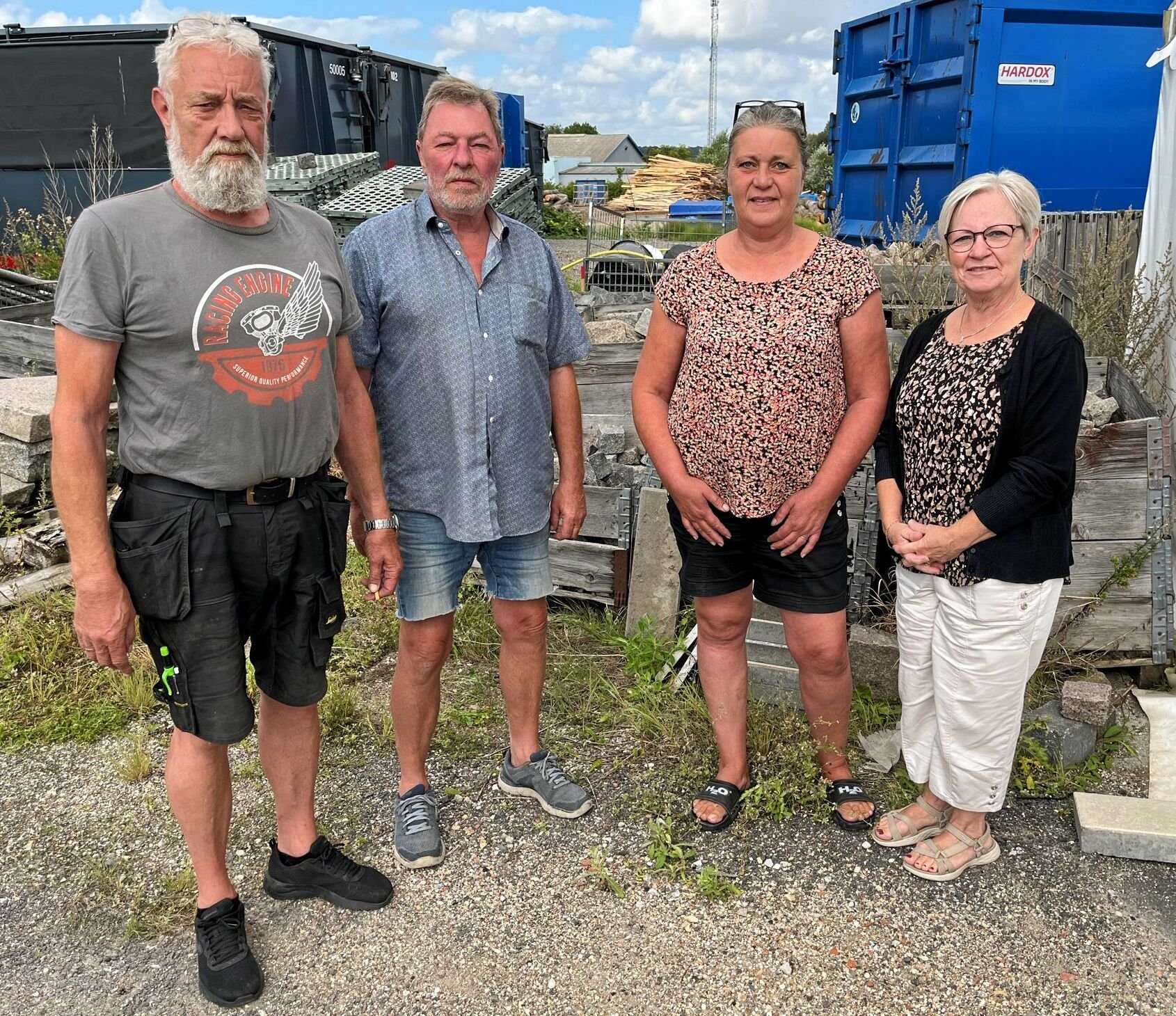 Konni Olsen, Helle Kongsgaard, Klaus Kongsgaard og Lars Grønborg har fået nok af støjgernerne fra to virksomheder.
