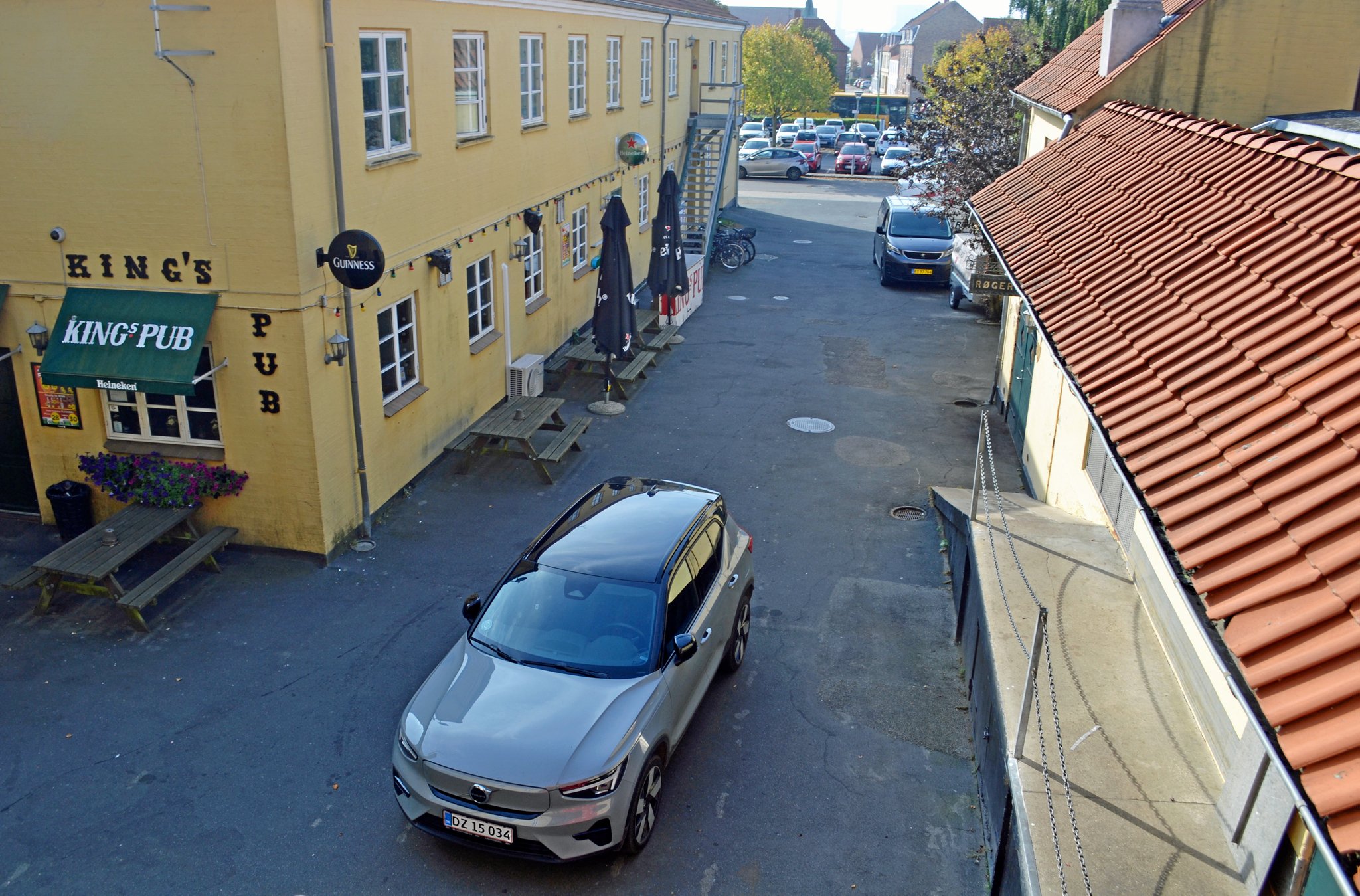 Forbindelsen mellem parkeringspladsen ved Bredgade og Kordilgade er et af de mange projekter, som er under udarbejdelse i bymidten i Kalundborg.