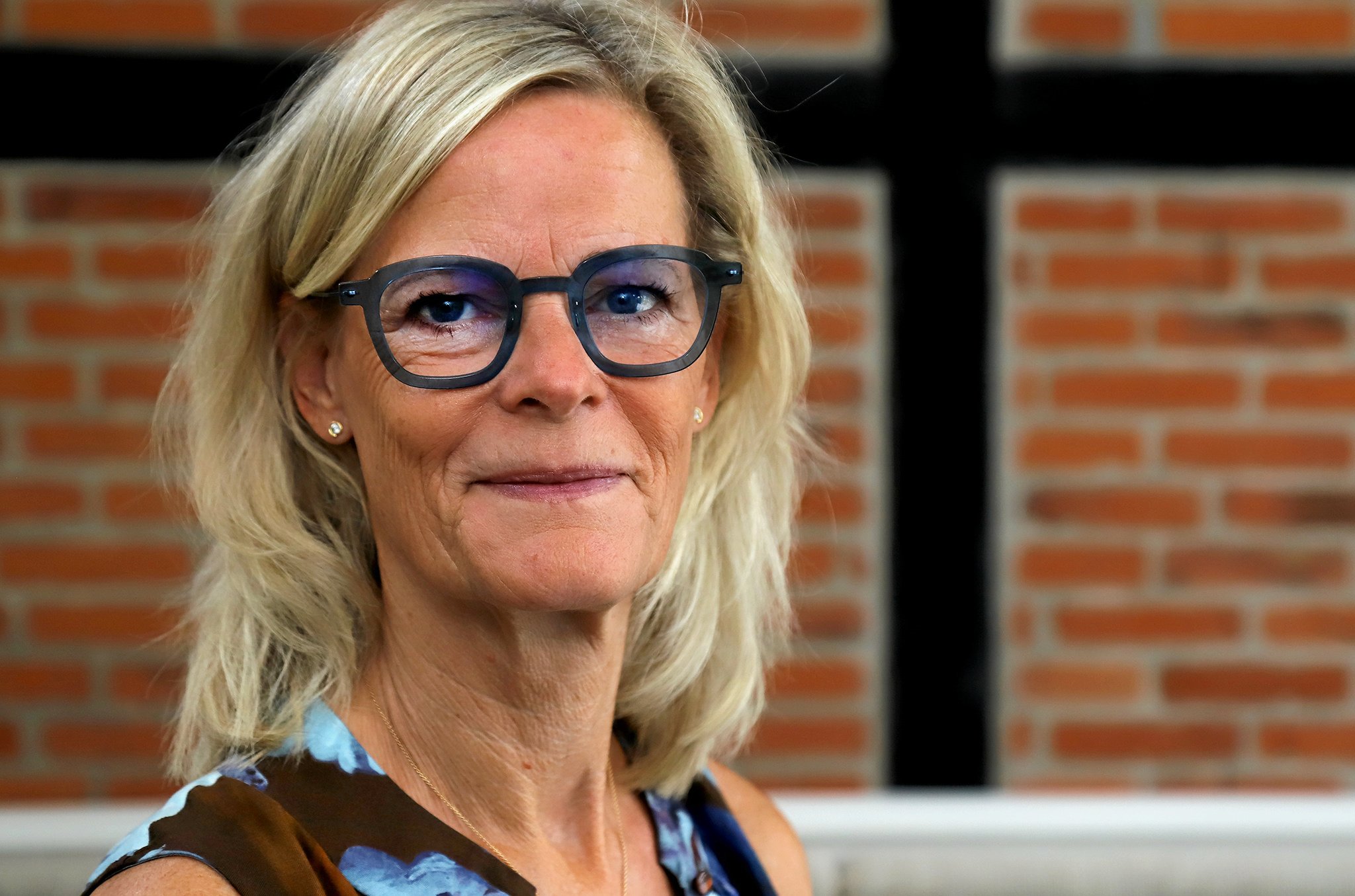 Charlotte Enghave Fruergaard vil gerne sikre sig, at hun ikke gør noget forkert, når det kommer til cybersikkerhed. - For hackerne bliver jo dygtigere hele tiden og mere og mere opfindsomme, siger hun.