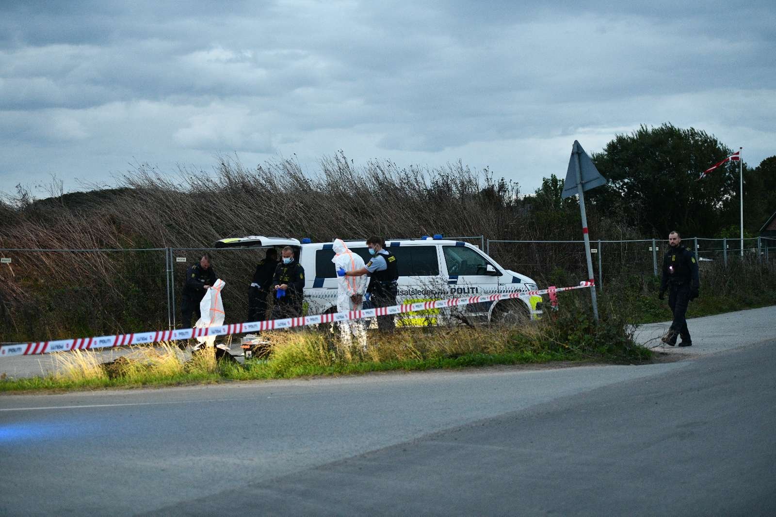 Manden blev lørdag fremstillet i grundlovsforhør in absentia, da han ikke var i en tilstand, hvor det var muligt for ham at møde op i retten, oplyser politiet