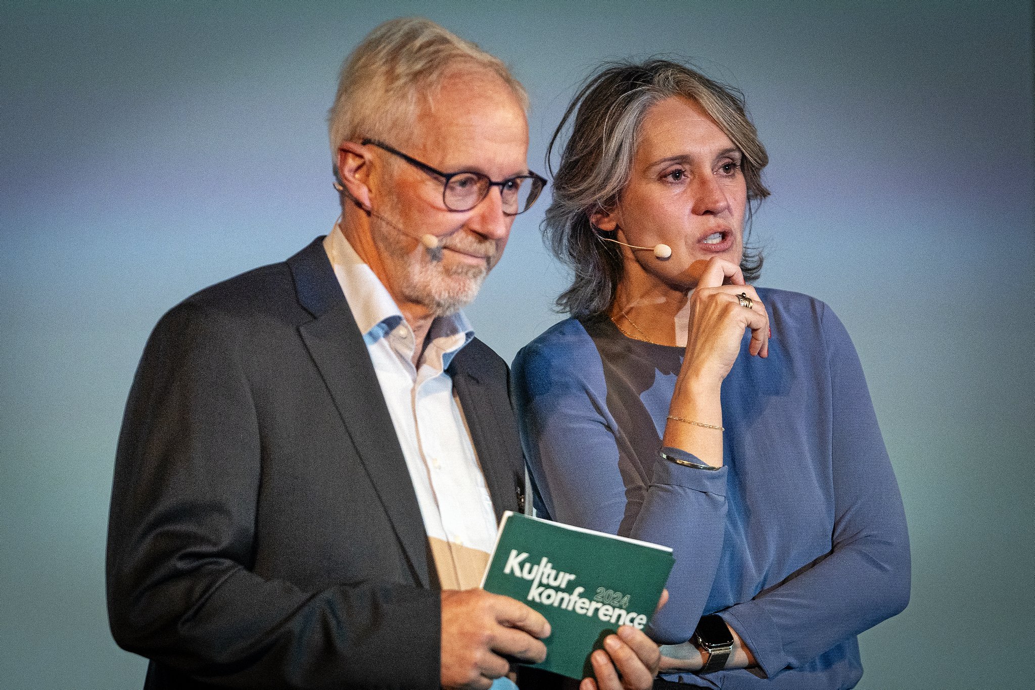 Kalundborg Kommune var tirsdag aften vært for en kulturkonference, hvor man drøftede den første kortlægning af kulturen i en dansk kommune. Formand for Kultur- og Fritidsudvalget, Hans Munk (R), deltog sammen med aftenens ordstyrer, journalist Anja Bo.