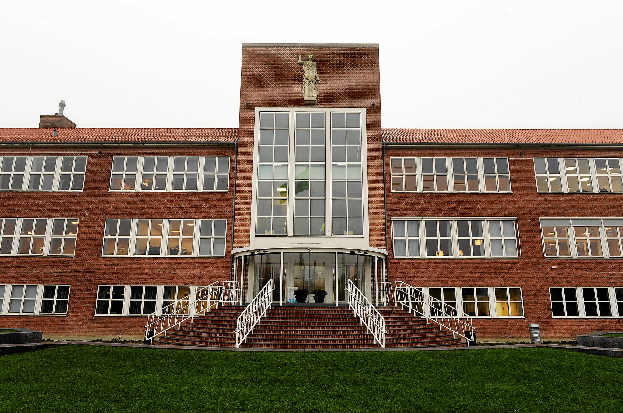 Den 20-årige unge mand som mistede livet i Vietnam har tidligere gået på Næstved Gymnasium.
