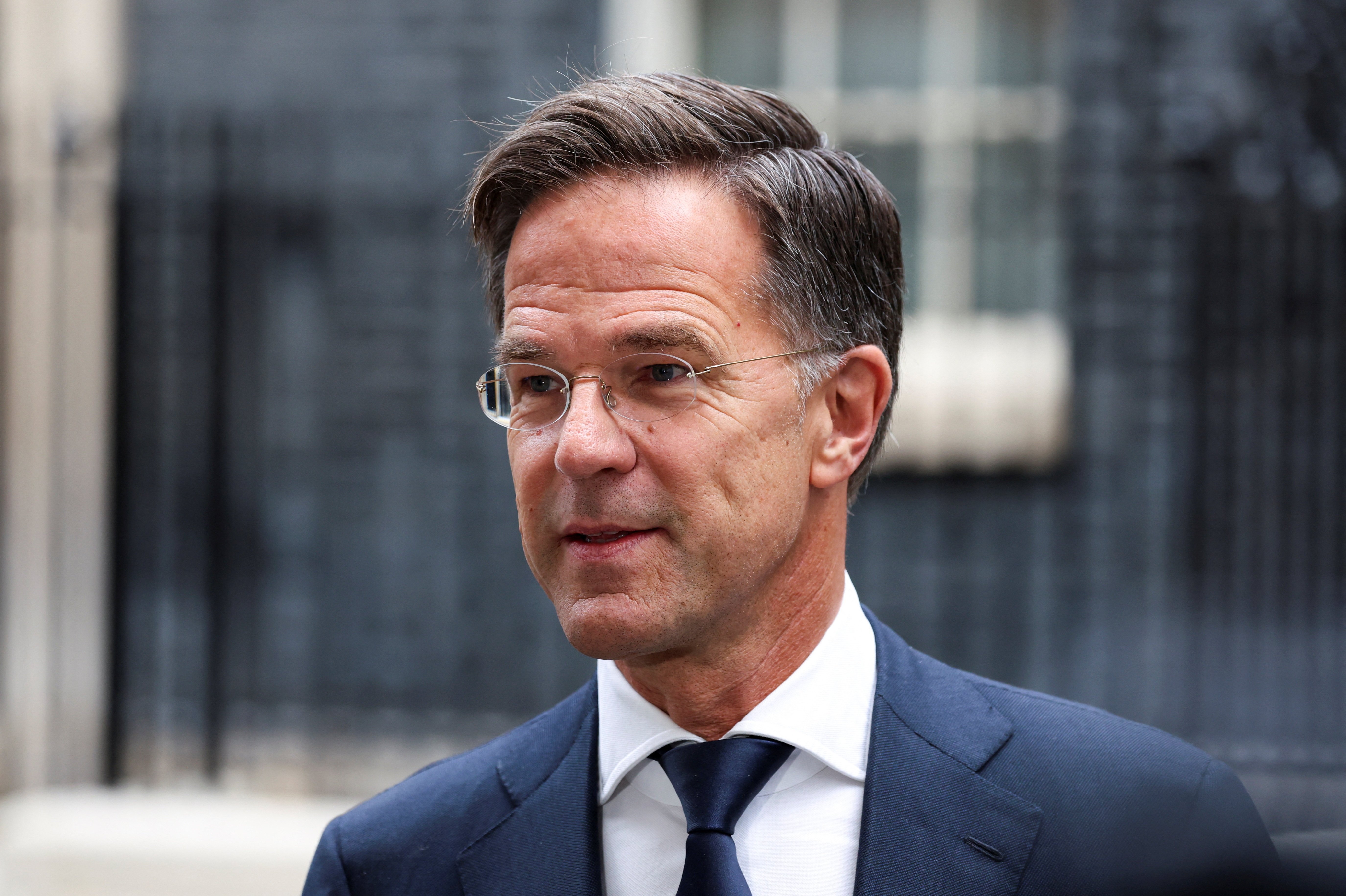 Natos generalsekretær, Mark Rutte, foran 10 Downing Street i London 10. oktober 2024 under et besøg i Storbritannien. (Arkivfoto).