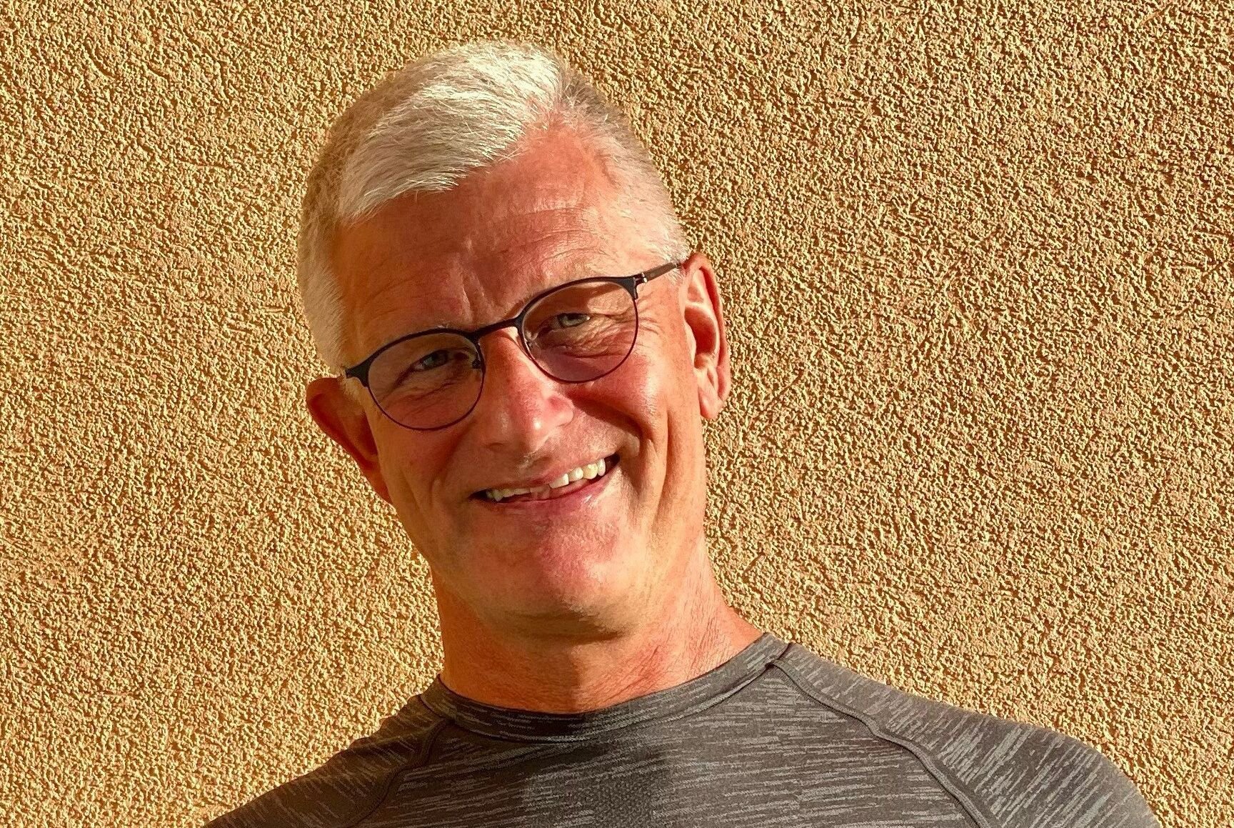 Ifølge Jan Martin Hansen, formand for Humlebæk Centerforening, har centret lidt et mindre tab i trafik, siden Irma lukkede.