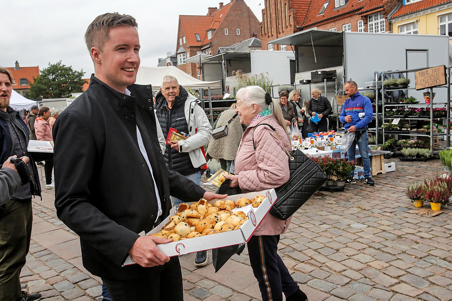 Hans sidste folketingsvalgkamp blev markeret med en række happenings, events og lettere skøre påfund. Jacob Mark fik blandt andet store isblokke kørt ned på Torvet i Køge, som siden smeltede - som symbol på kllimaforandringer, og som en hyldest til den tidligere SF-formand Villy Søvndal's legendariske kommentar "The ice is melting at the Poles."